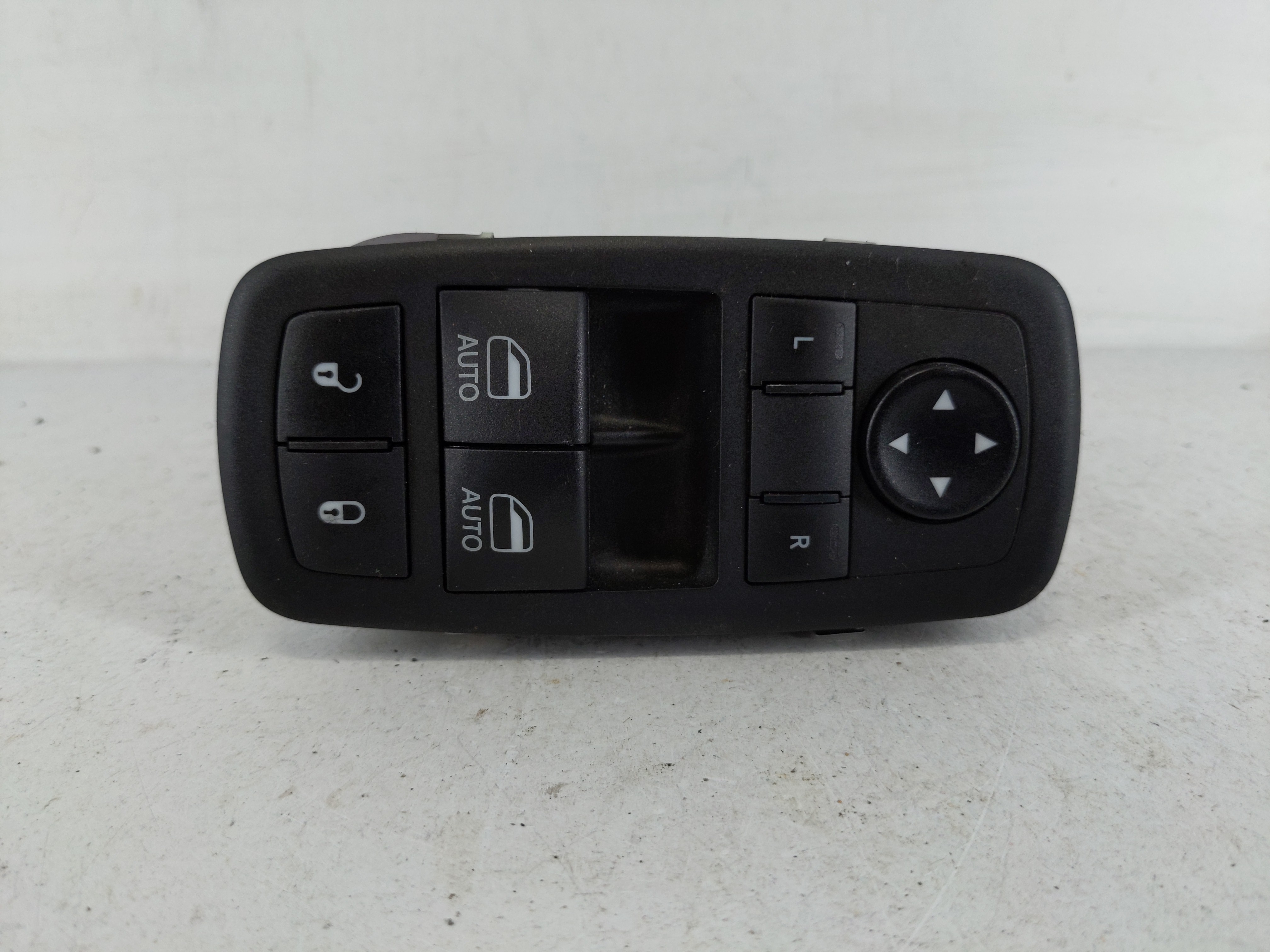 2015-2022 Dodge Challenger Driver Left Door Master Power Window Switch 1161813 - Oemusedautoparts1.com