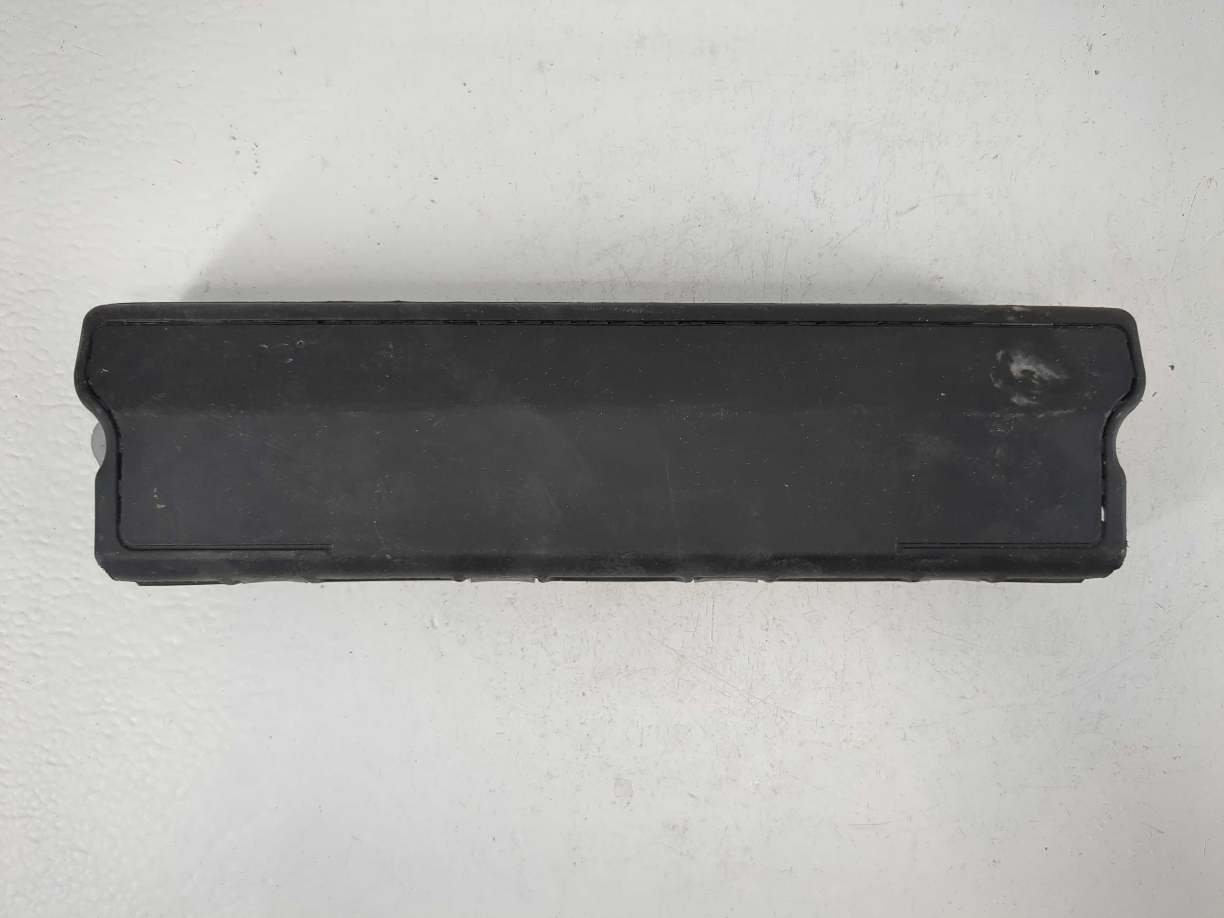 2016-2021 Chevrolet Camaro Air Bag Driver Left Knee Oem 1161838 - Oemusedautoparts1.com