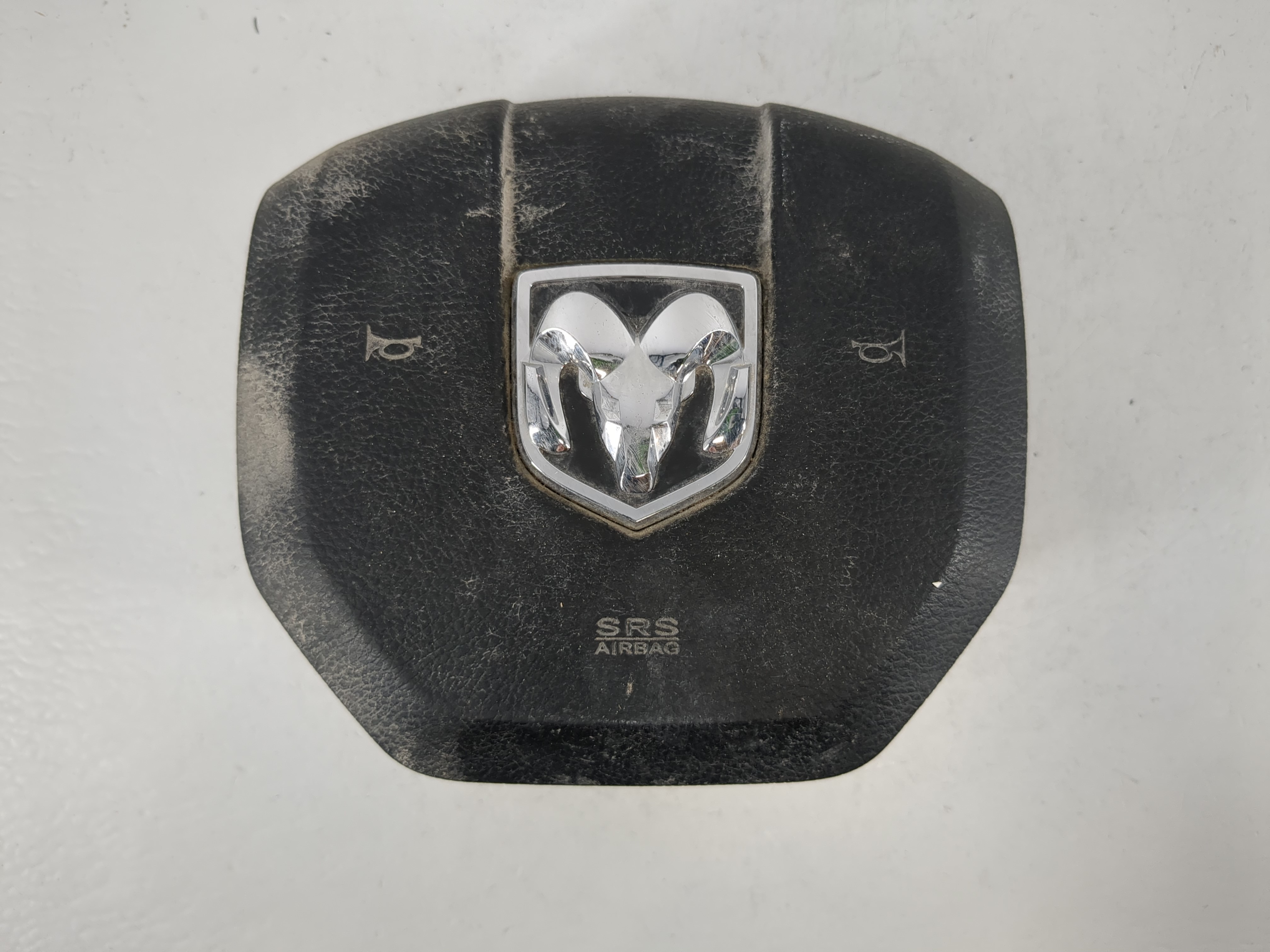 Dodge Ram 1500 Air Bag Driver Left Steering Wheel Mounted 1161841 - Oemusedautoparts1.com