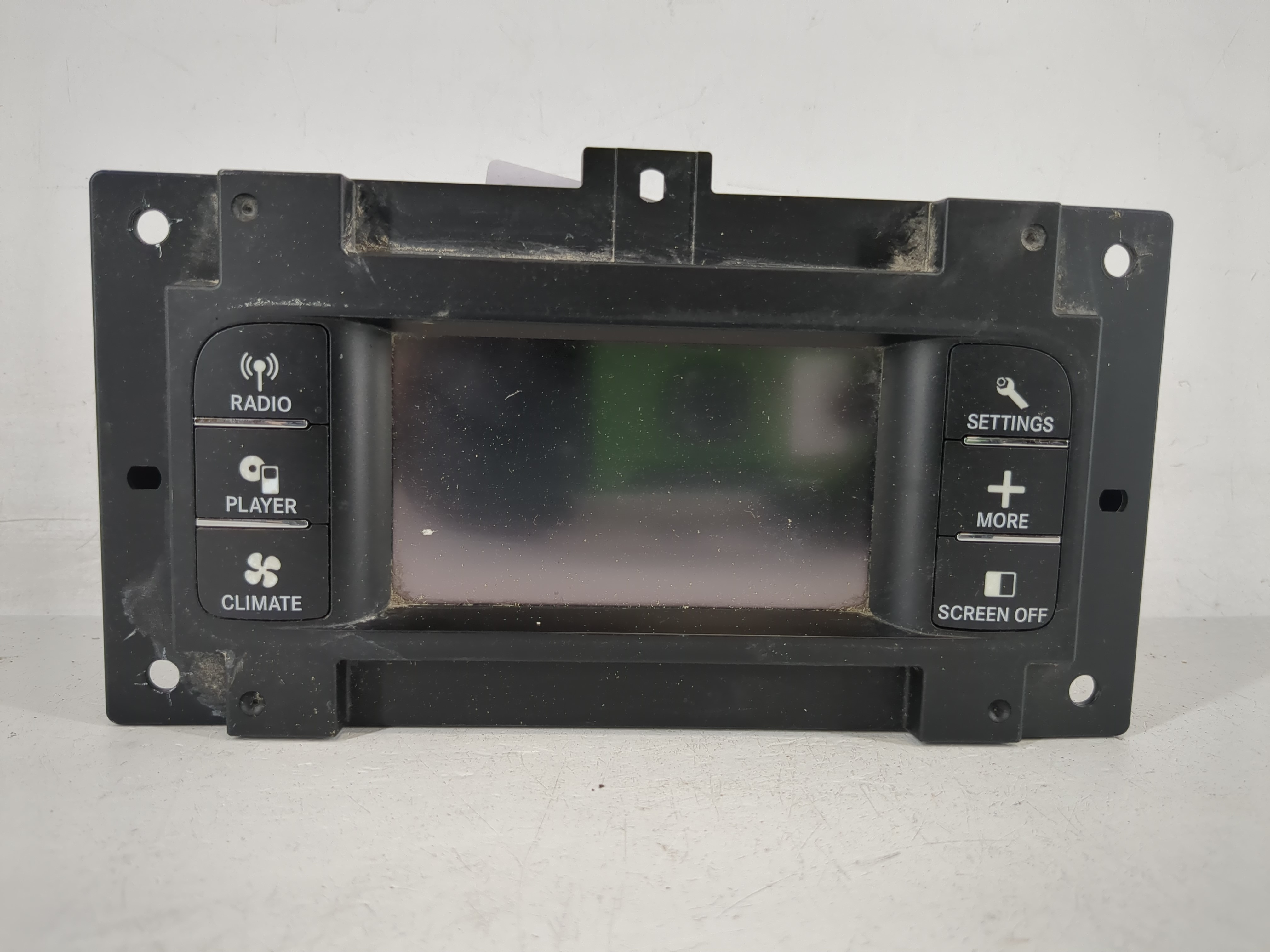 2012-2012 Dodge Charger Am Fm Cd Player Radio Receiver 1161889 - Oemusedautoparts1.com
