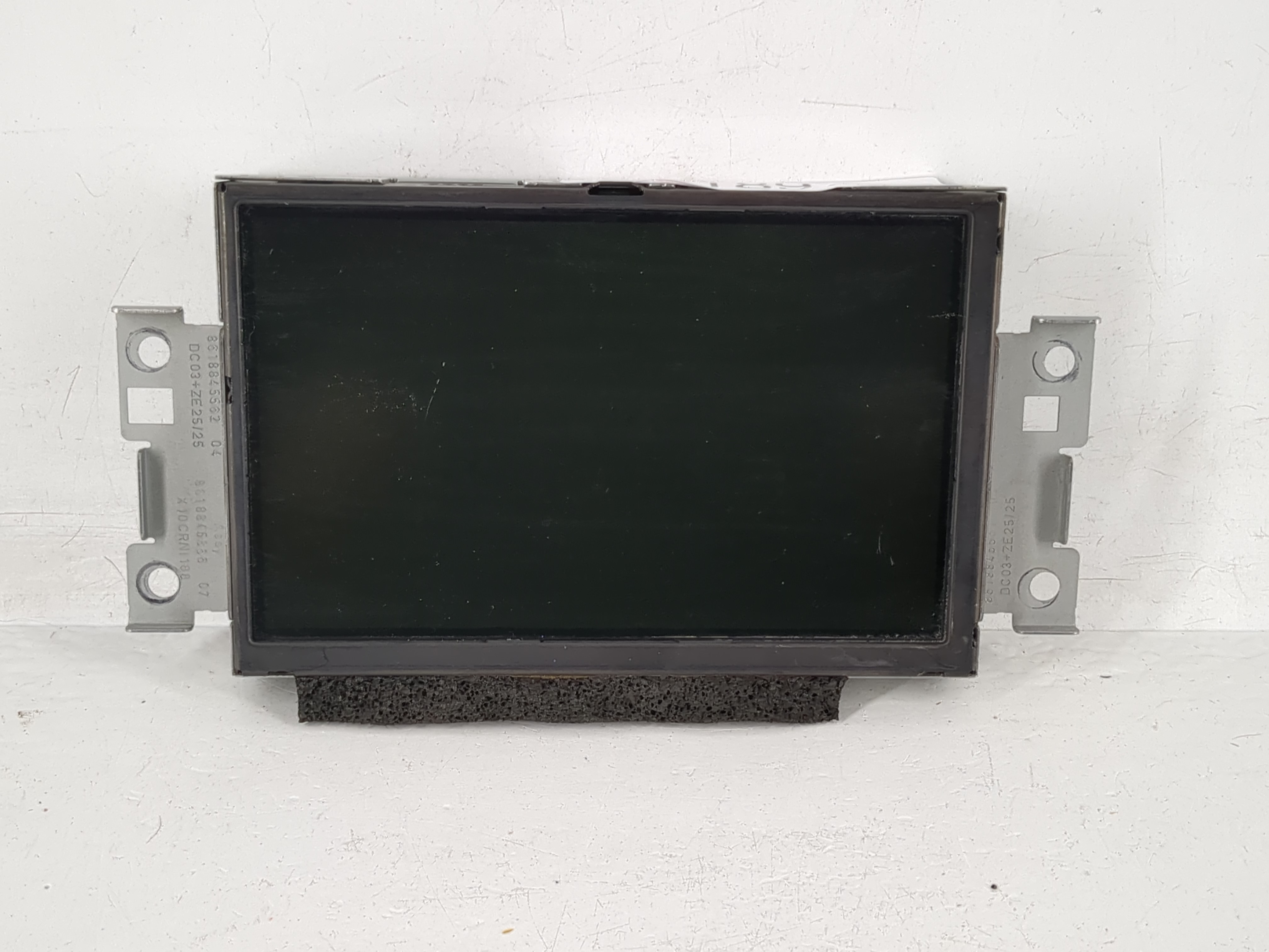 2011-2015 Volvo S60 Information Display Screen 1161897 - Oemusedautoparts1.com