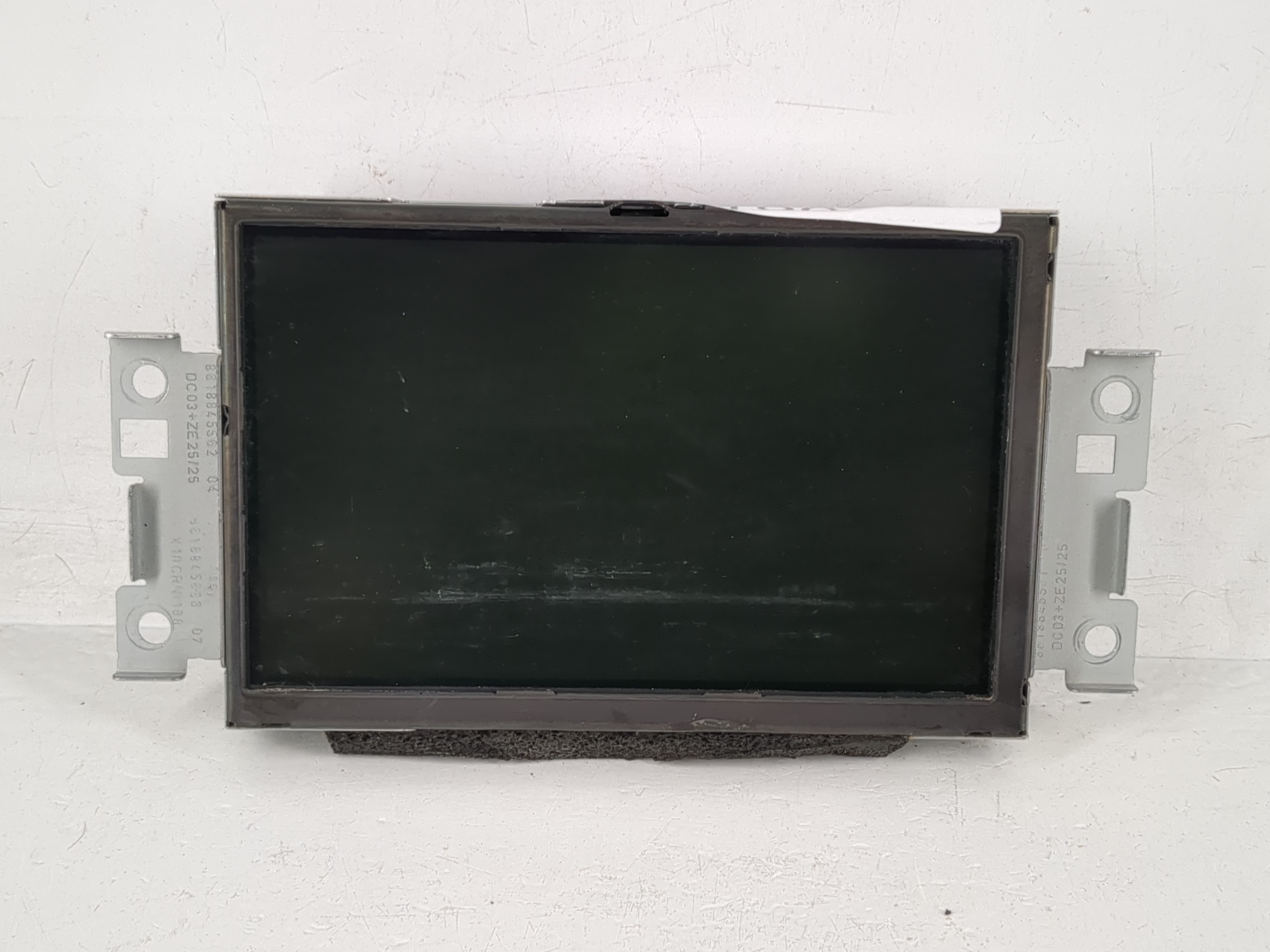2013-2013 Volvo V60 Information Display Screen 1161906 - Oemusedautoparts1.com