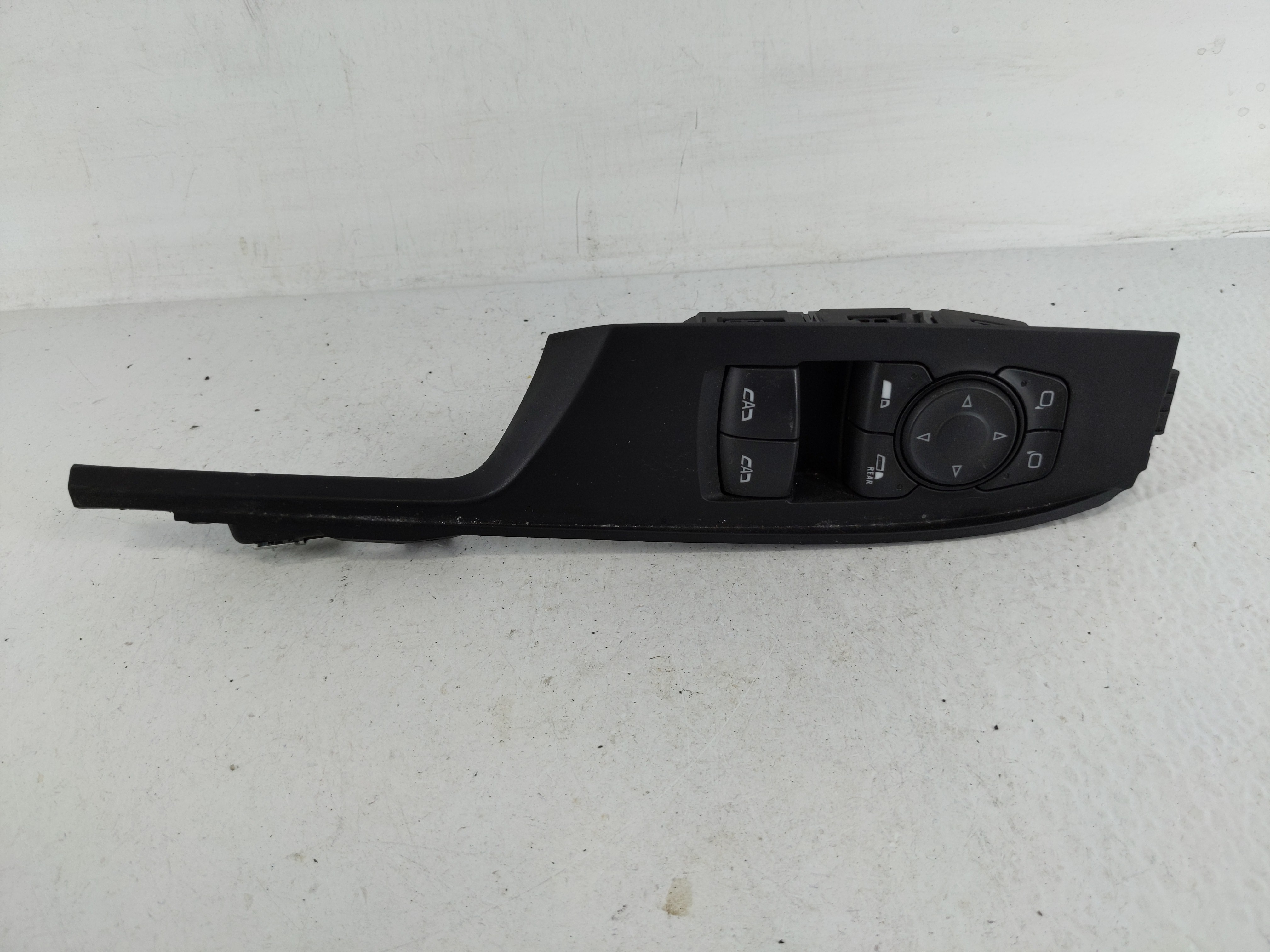 2016-2021 Chevrolet Camaro Driver Left Door Master Power Window Switch 1161963 - Oemusedautoparts1.com