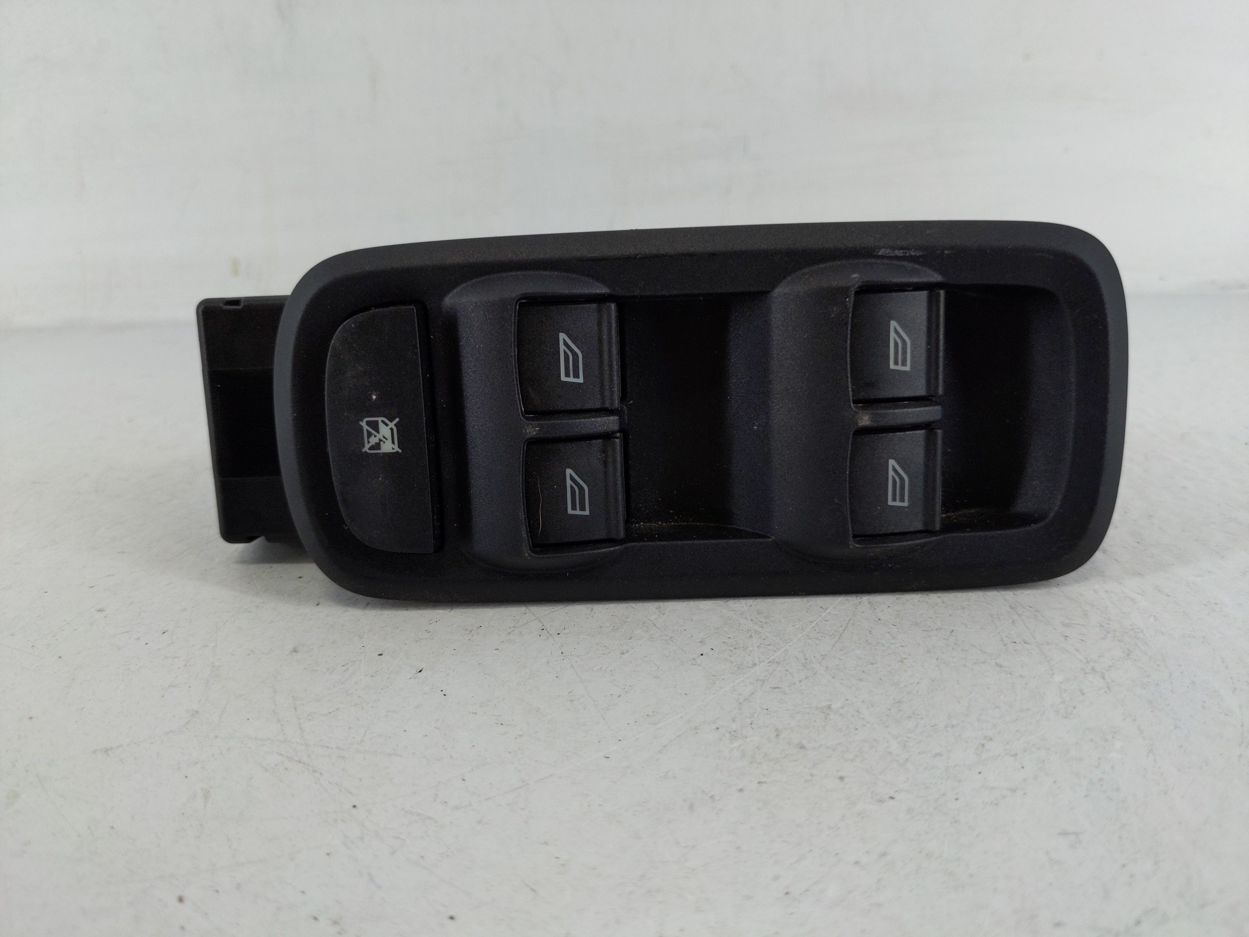 2014-2019 Ford Fiesta Driver Left Door Master Power Window Switch 1161965 - Oemusedautoparts1.com