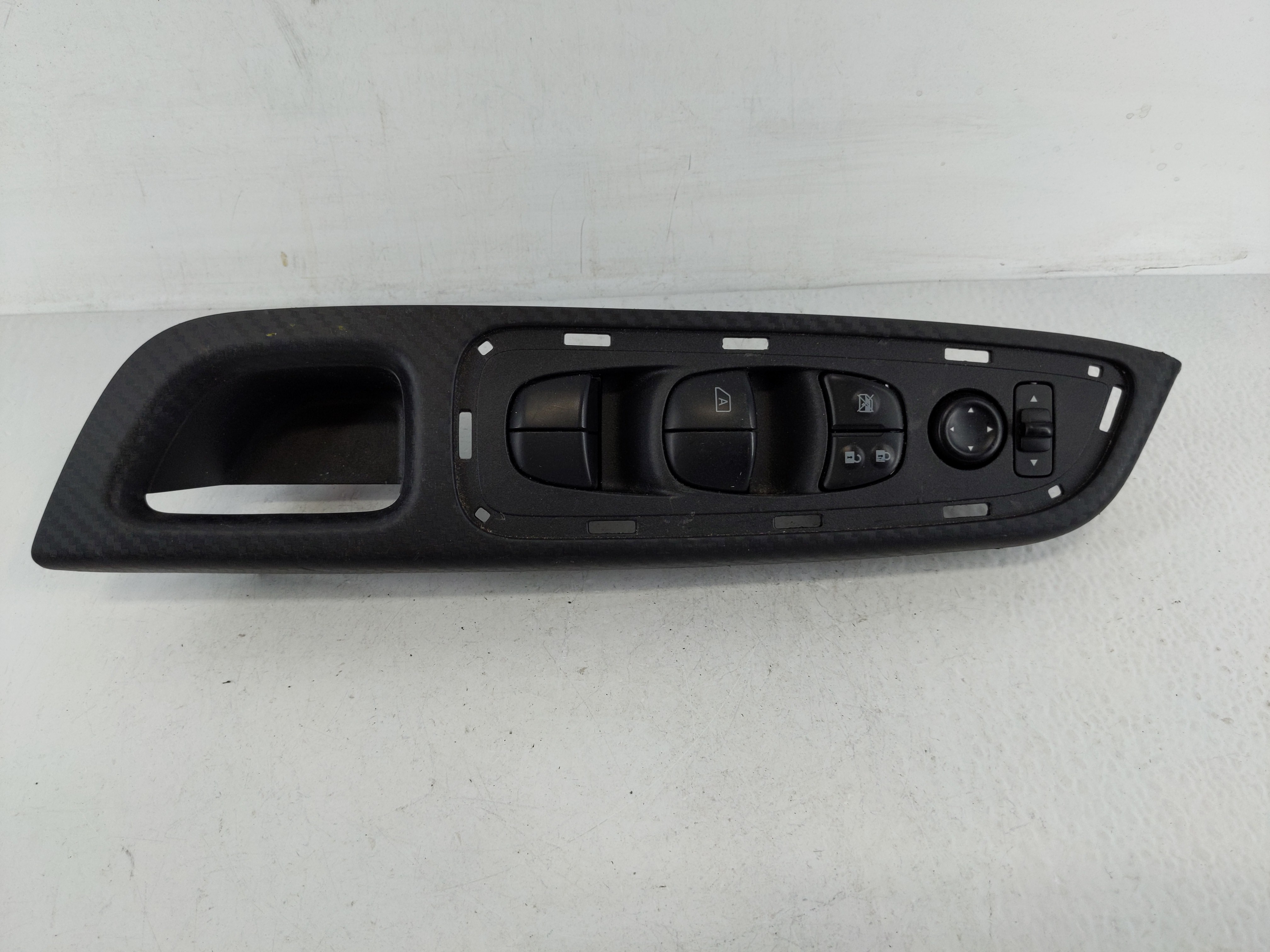 Picture of 2020-2022 Nissan Versa Driver Left Door Master Power Window Switch 1161981