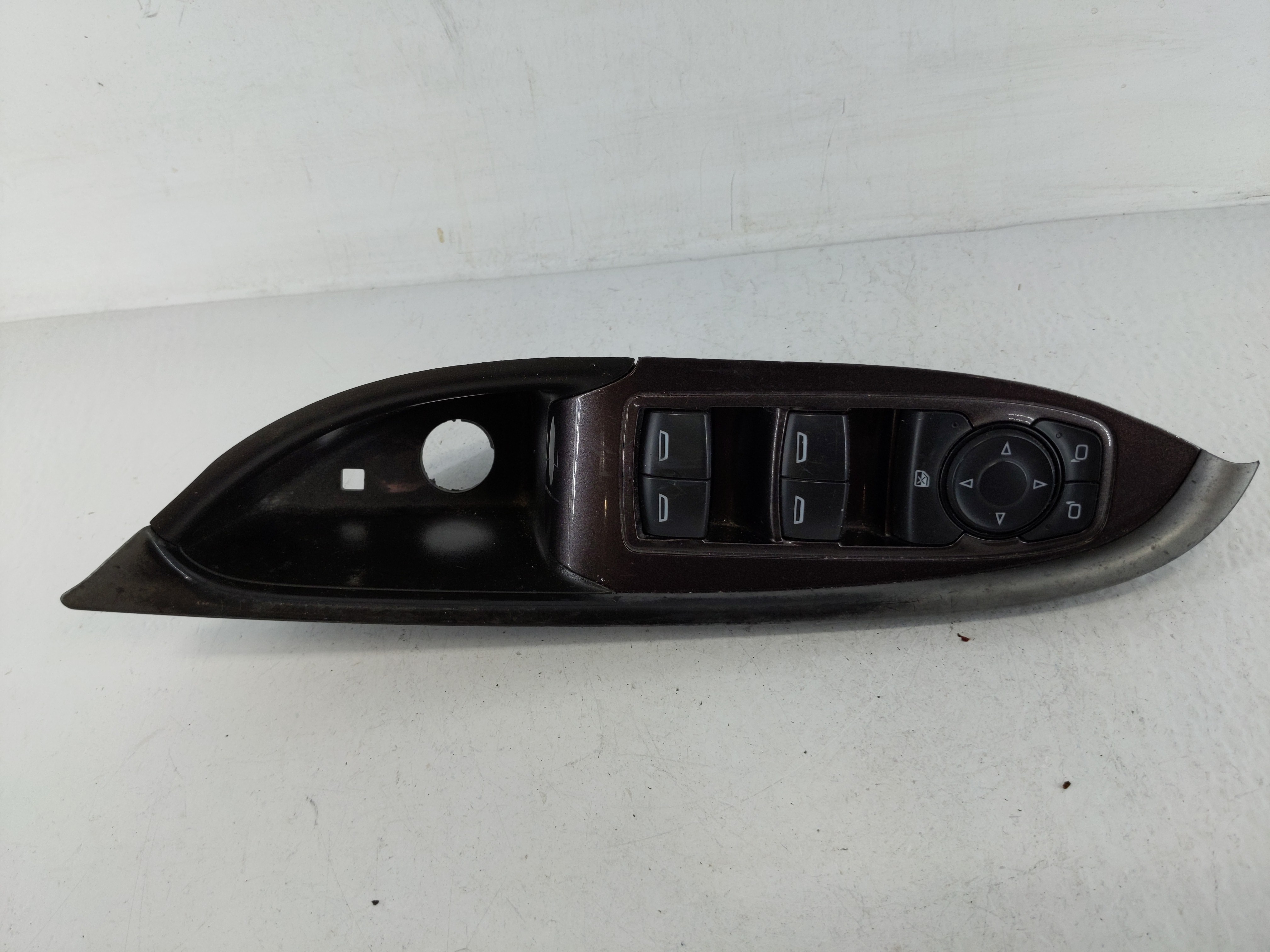2016-2021 Chevrolet Malibu Driver Left Door Master Power Window Switch 1162041 - Oemusedautoparts1.com