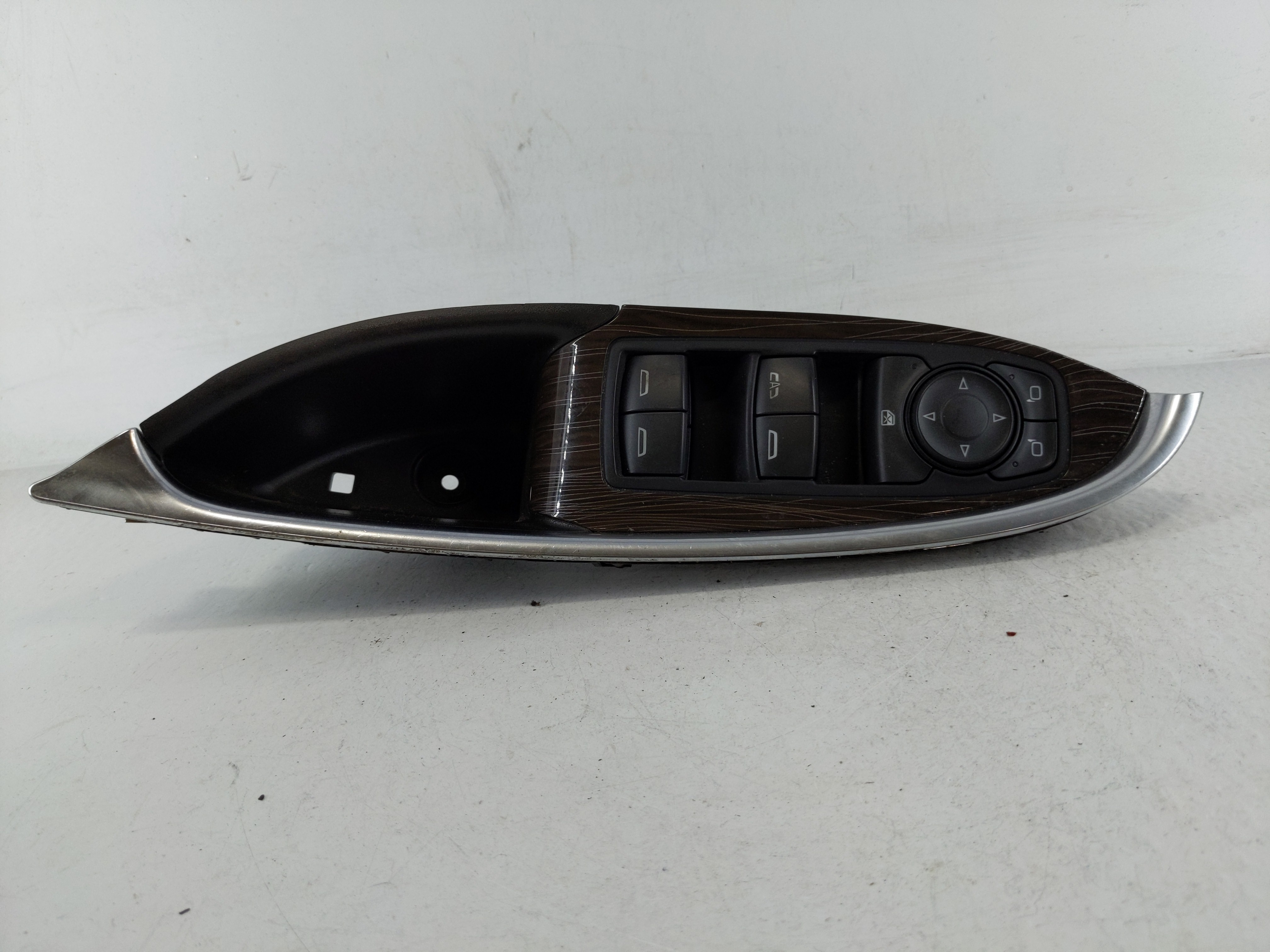 2016-2021 Chevrolet Malibu Driver Left Door Master Power Window Switch 1162047 - Oemusedautoparts1.com
