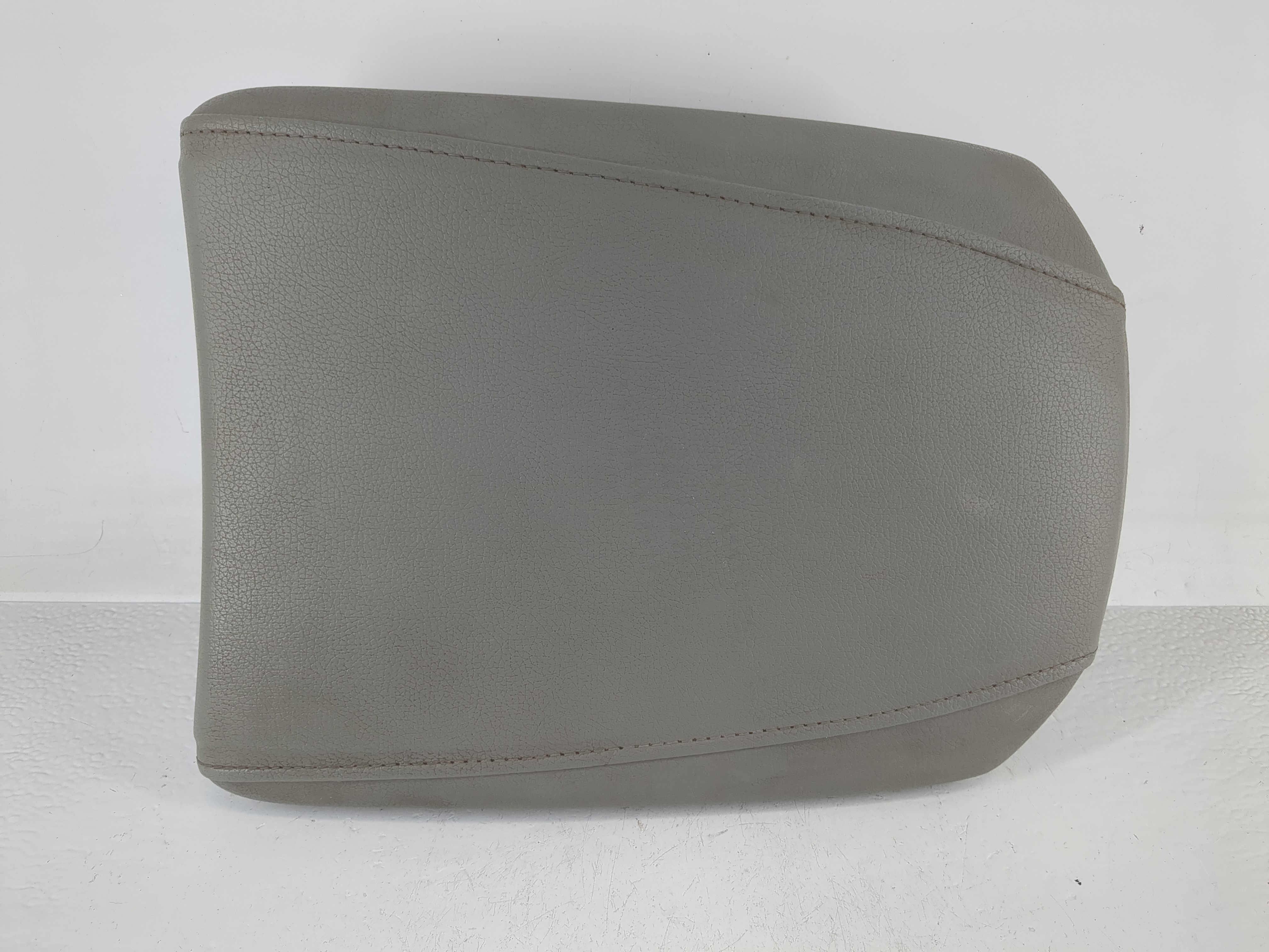 2016-2020 Acura Mdx Center Console Armrest Cover Lid Gray 1162055 - Oemusedautoparts1.com