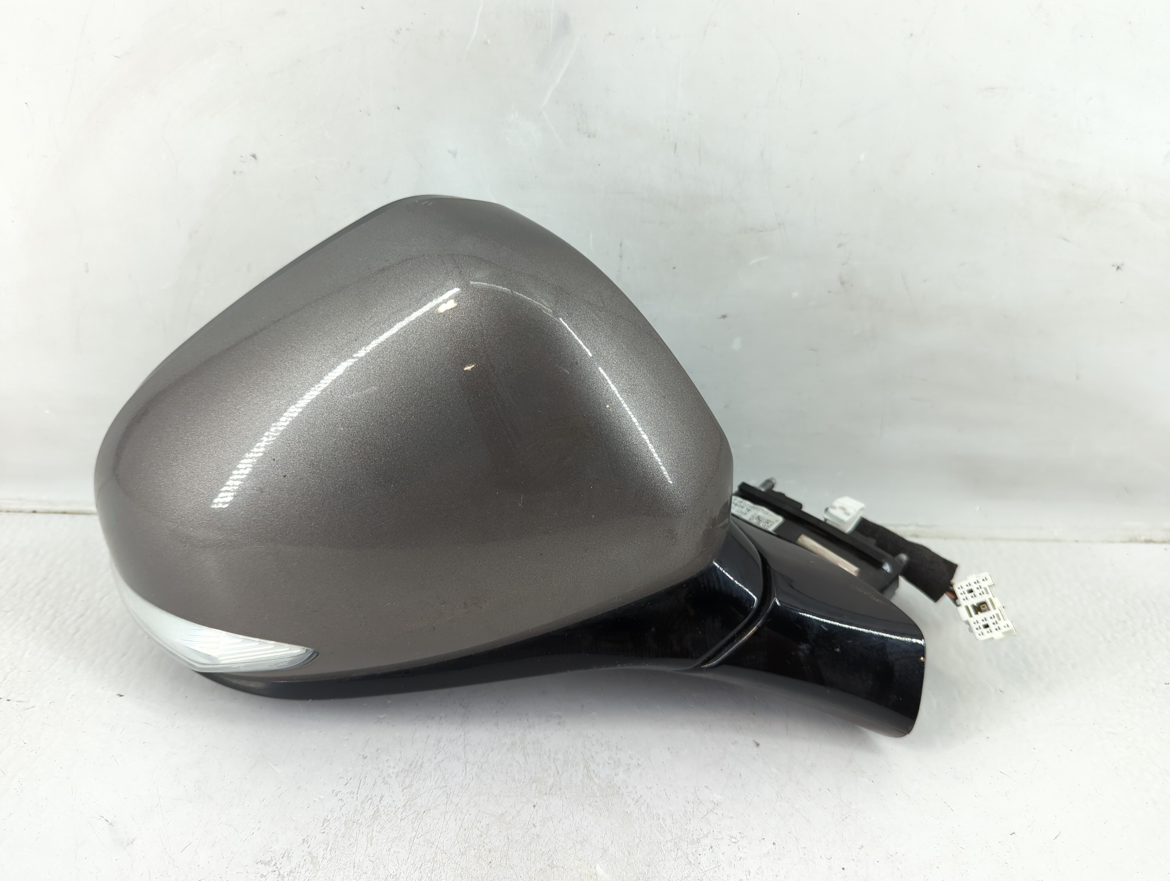 Picture of 2017-2019 Hyundai Santa Fe Passenger Right Side View Power Door Mirror 1162092