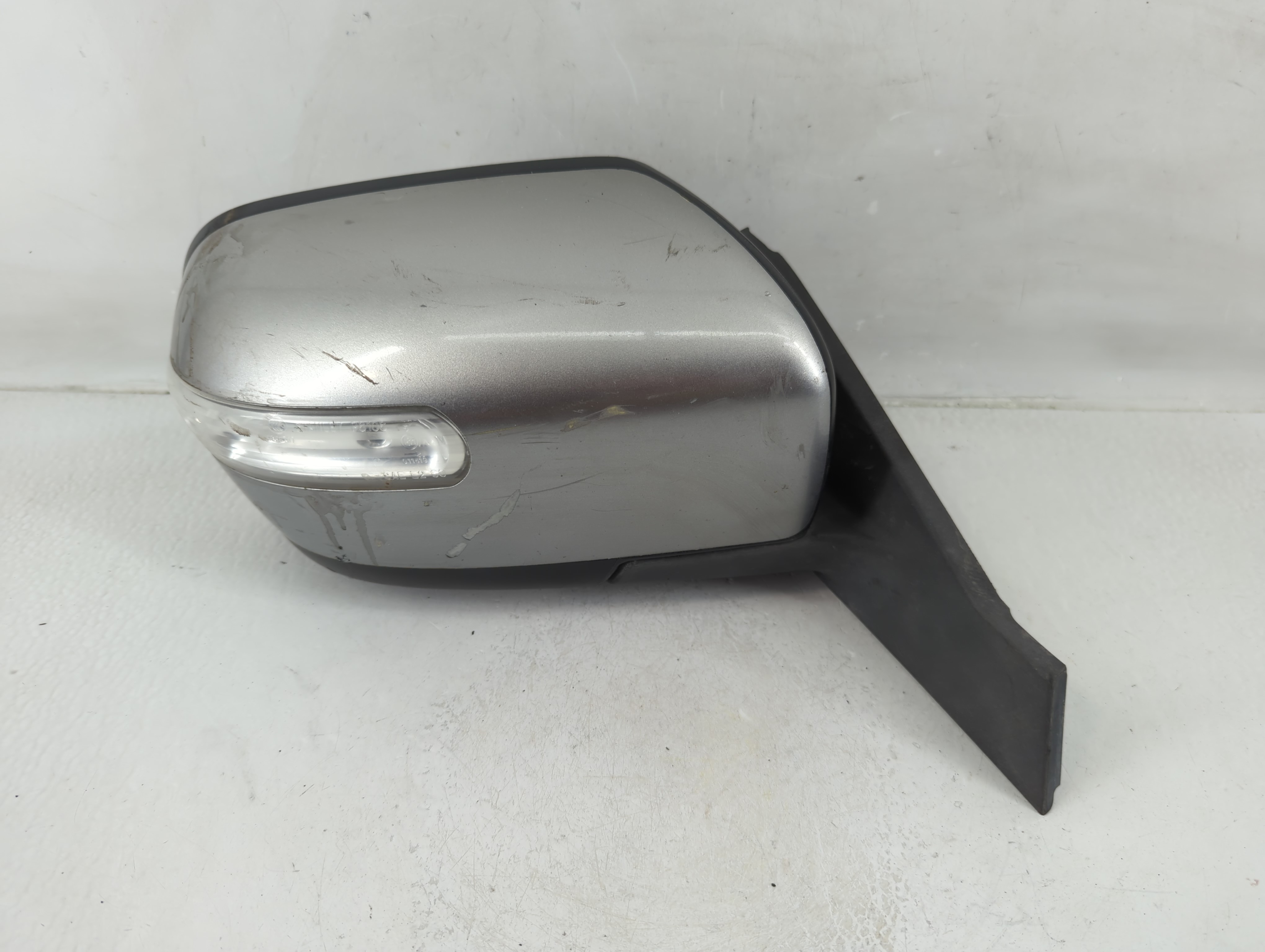 Picture of 2013-2017 Mazda 5 Passenger Right Side View Power Door Mirror Silver 1162093