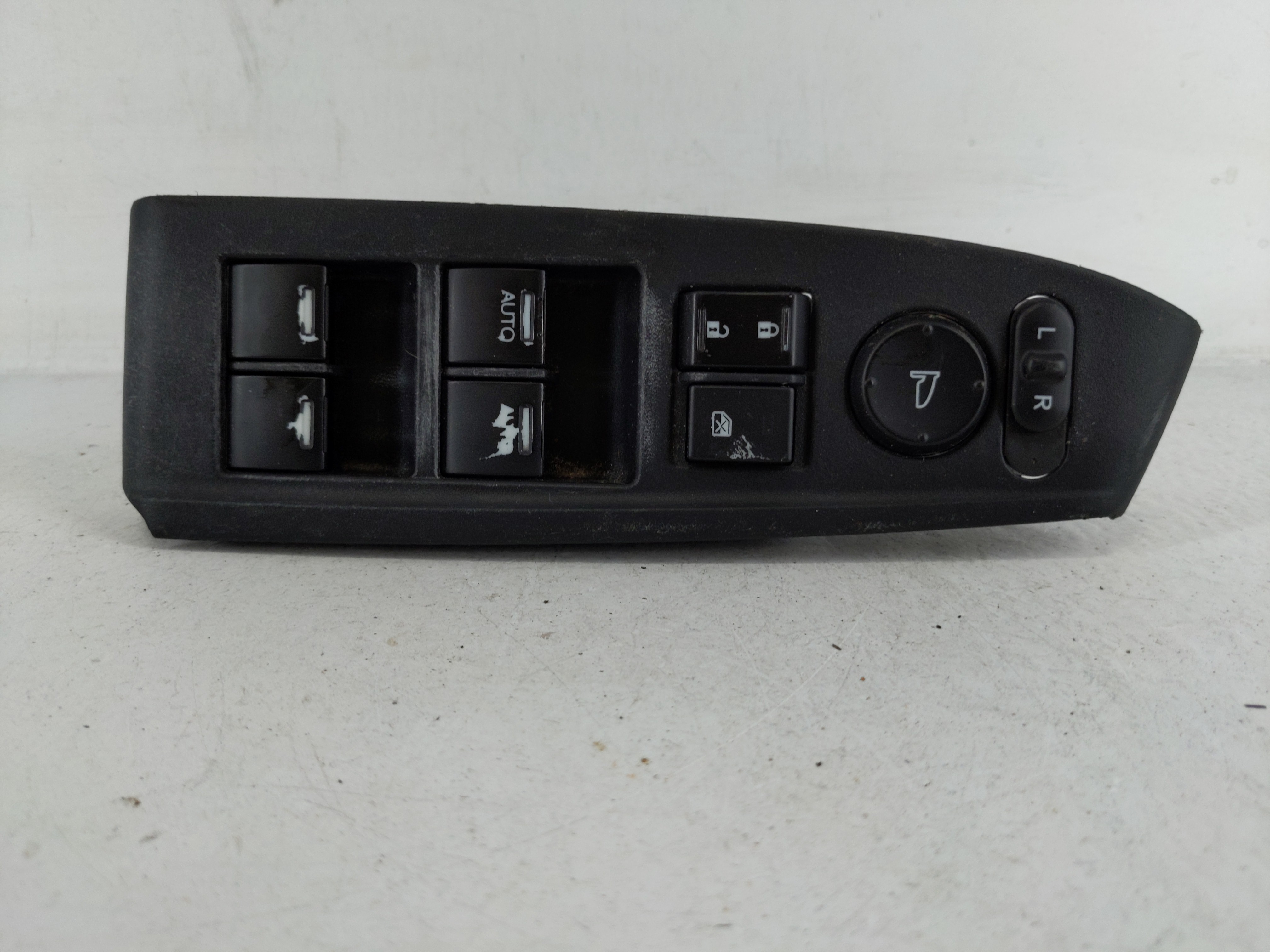 2008-2012 Honda Accord Driver Left Door Master Power Window Switch 1162171 - Oemusedautoparts1.com
