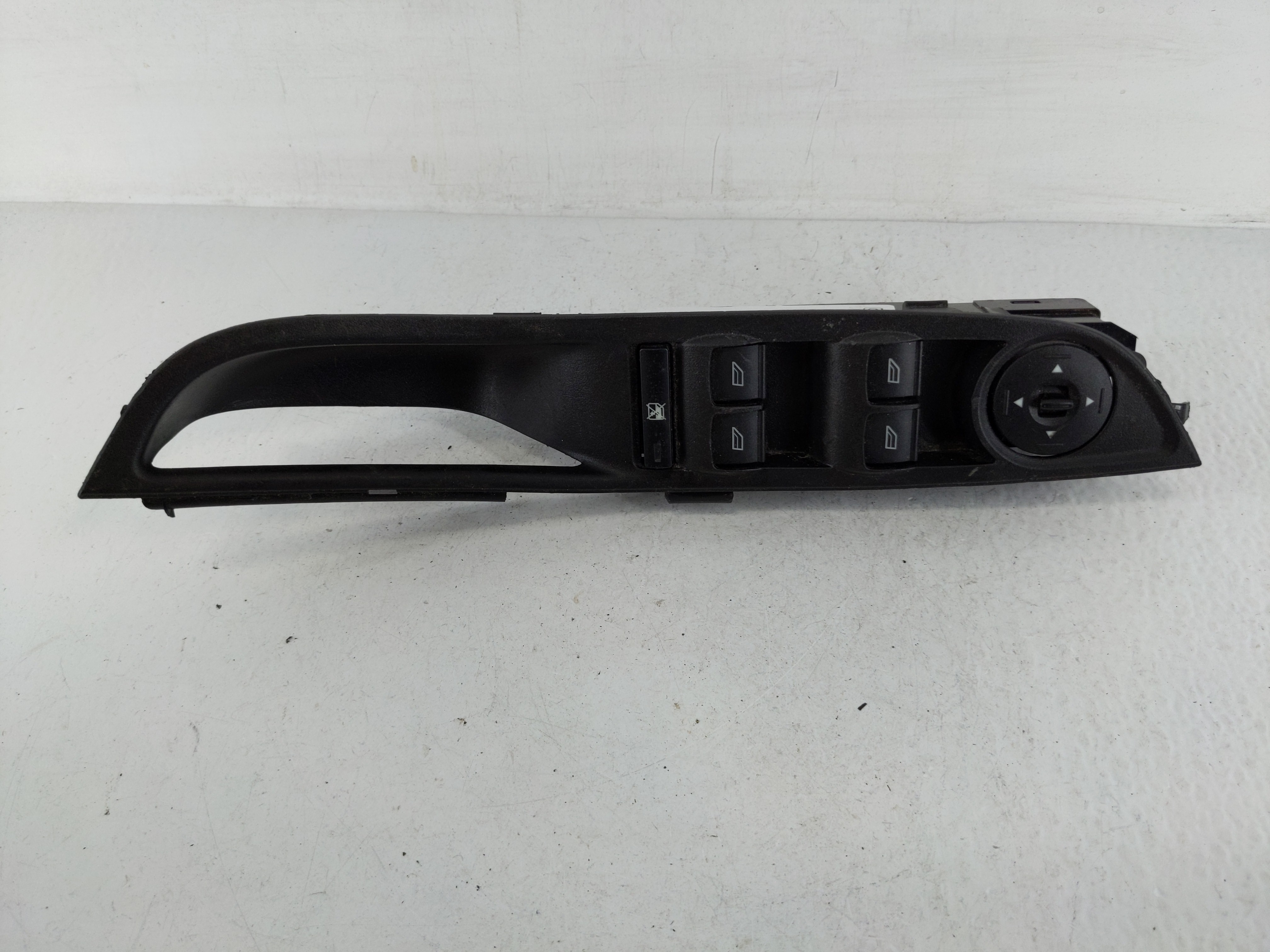 2012-2018 Ford Focus Driver Left Door Master Power Window Switch 1162172 - Oemusedautoparts1.com