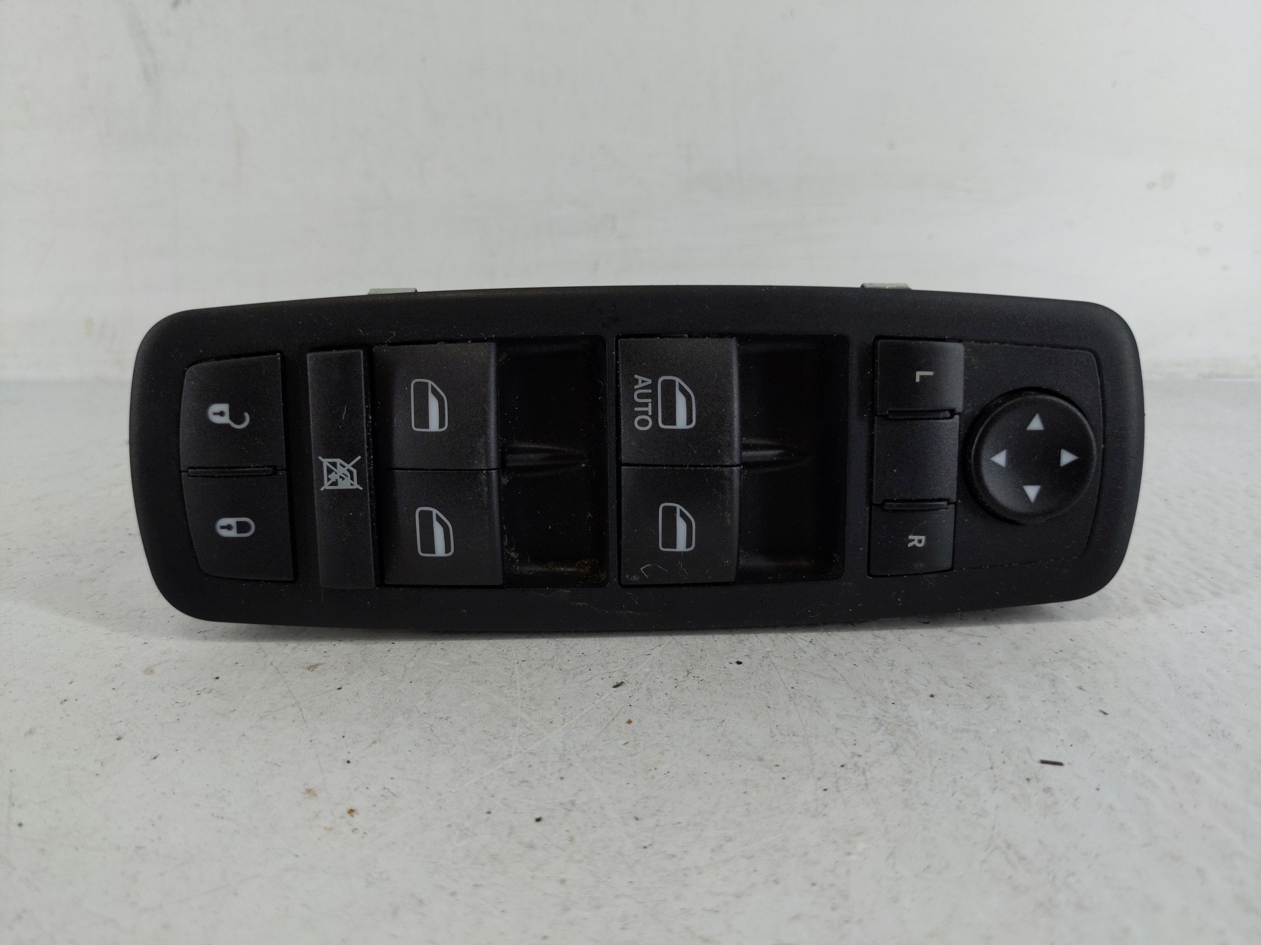 2018-2020 Dodge Journey Driver Left Door Master Power Window Switch 1162174 - Oemusedautoparts1.com