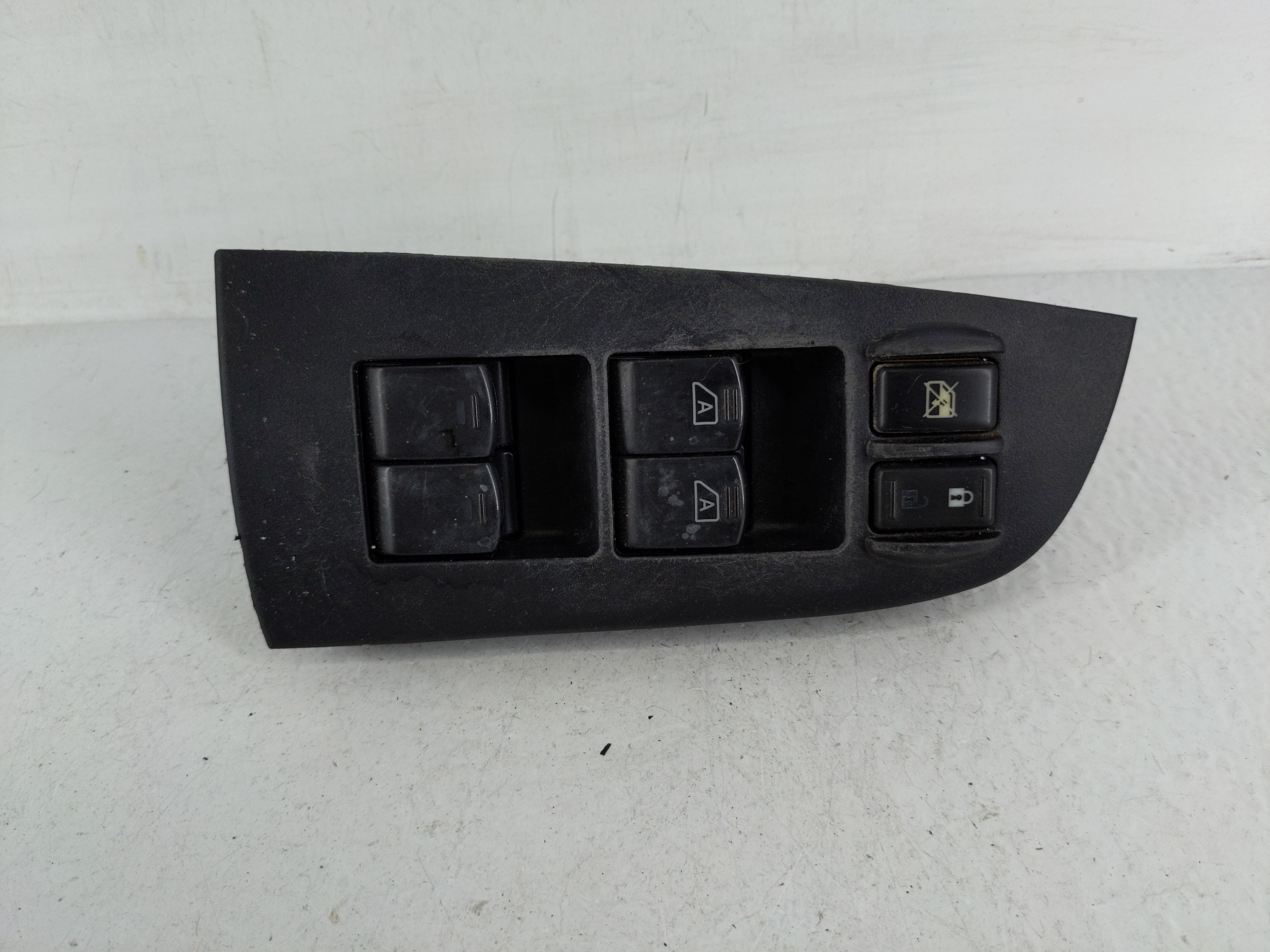 2009-2014 Nissan Maxima Driver Left Door Master Power Window Switch 1162191 - Oemusedautoparts1.com