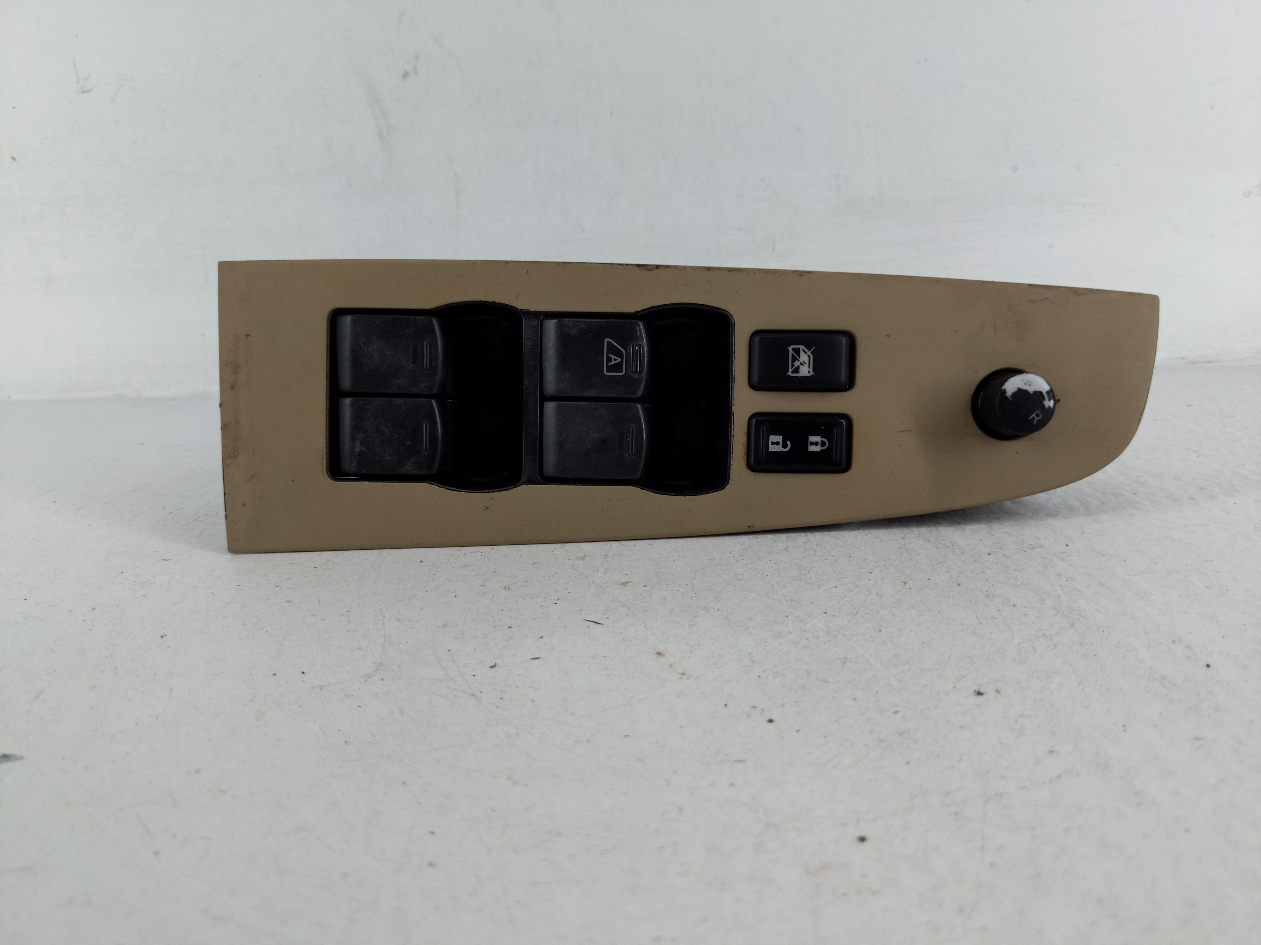 2007-2012 Nissan Altima Driver Left Door Master Power Window Switch 1162208 - Oemusedautoparts1.com