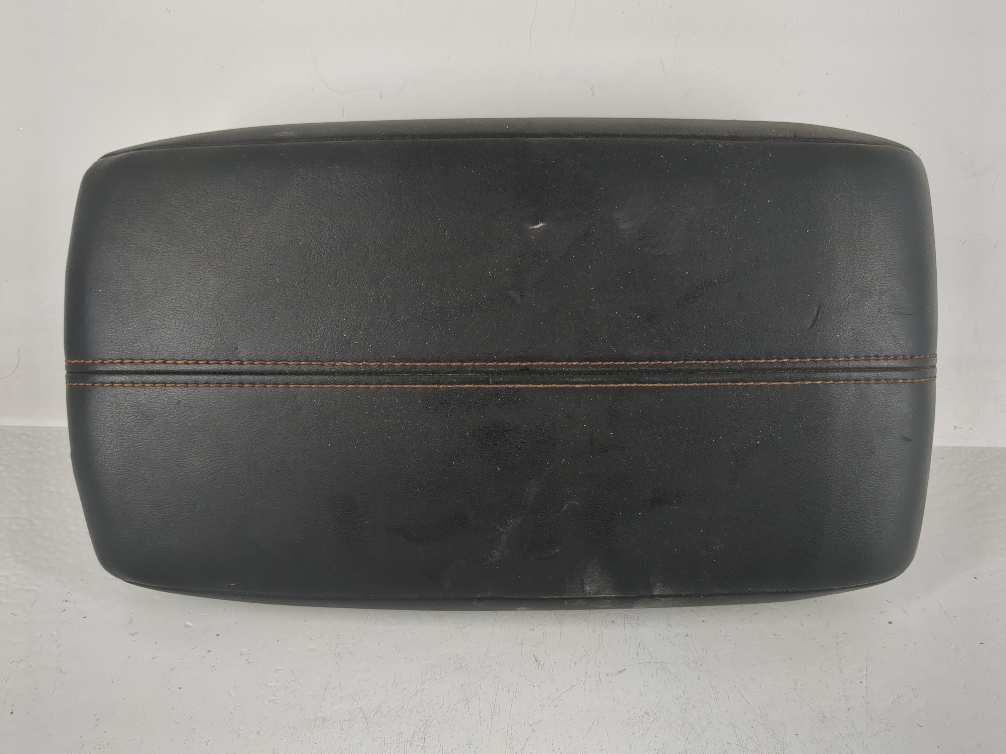2020-2022 Nissan Sentra Center Console Armrest Cover Lid Black 1162432 - Oemusedautoparts1.com