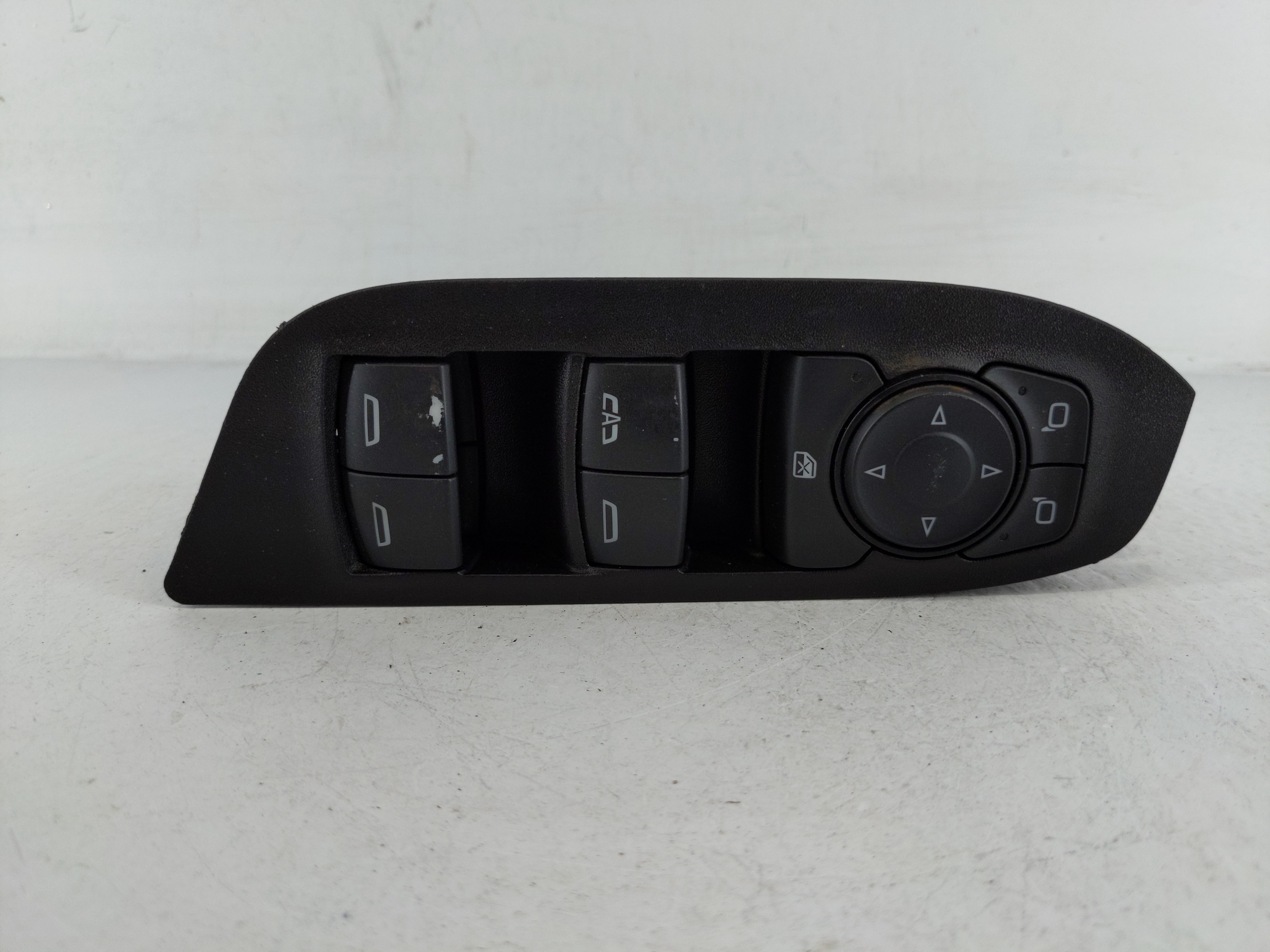 Picture of 2018-2022 Chevrolet Equinox Driver Left Door Master Power Window Switch 1162473