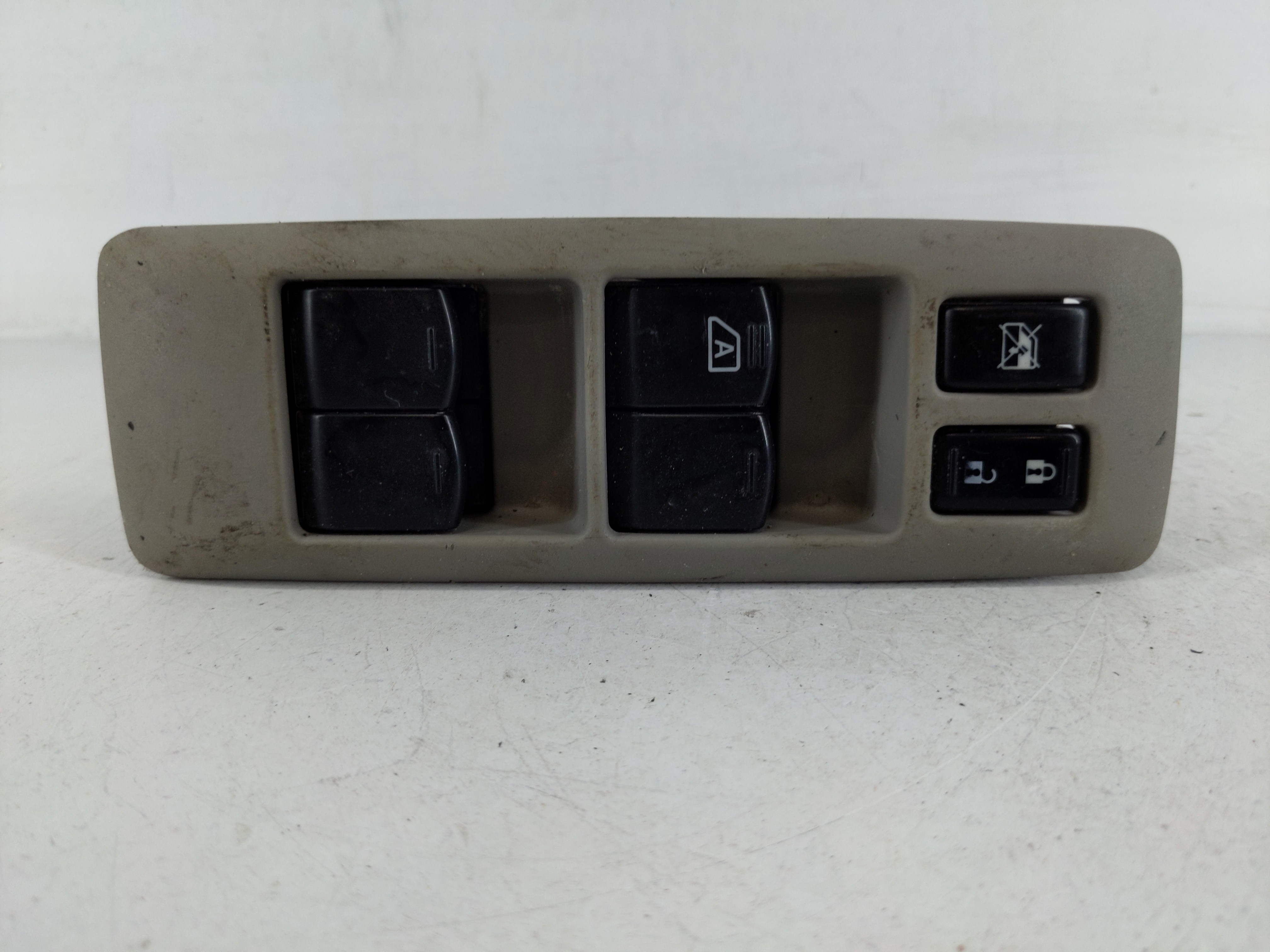 2011-2015 Nissan Rogue Driver Left Door Master Power Window Switch 1162475 - Oemusedautoparts1.com