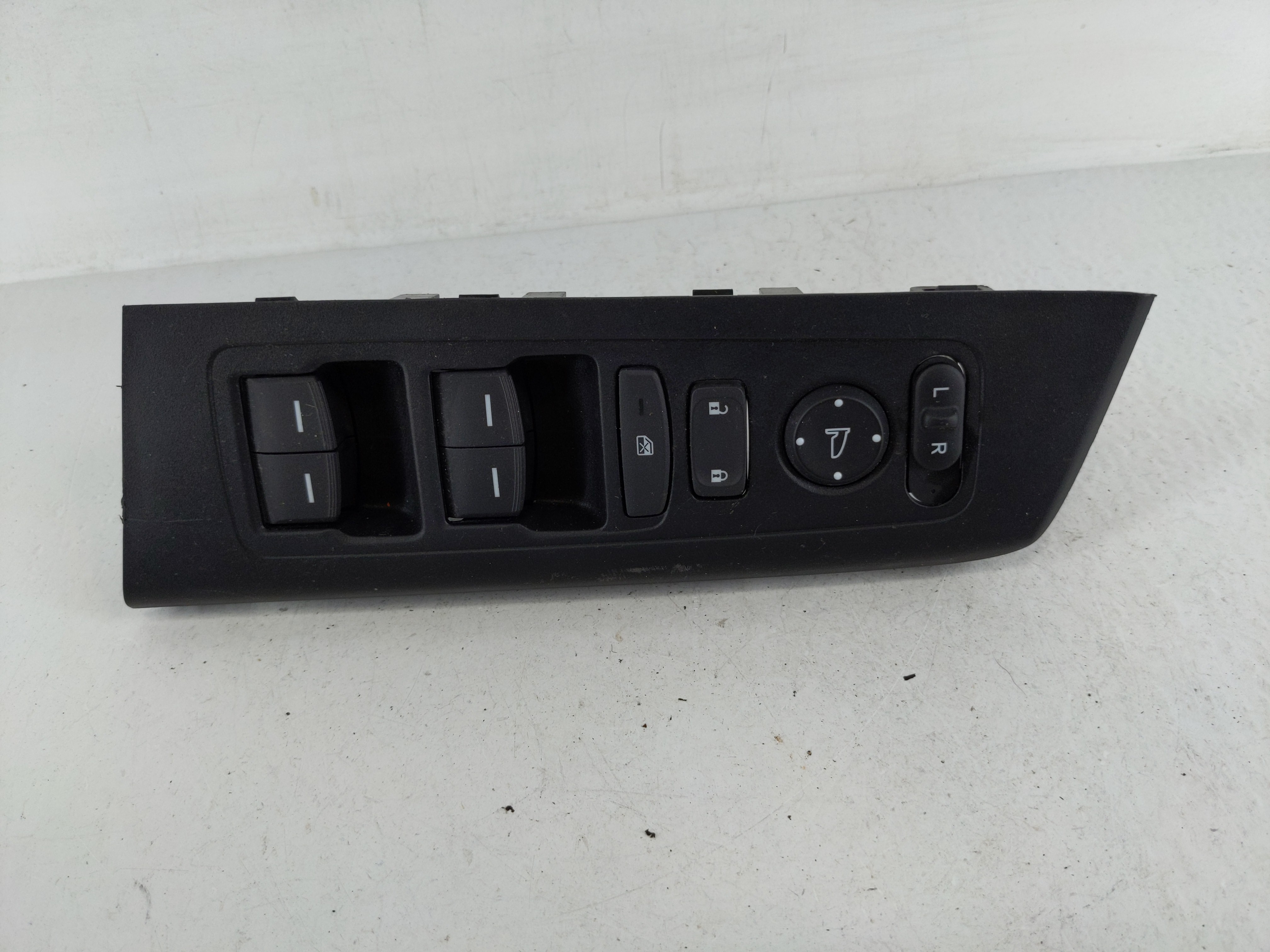 2024 Honda Cr-v Driver Left Door Master Power Window Switch Tza A111 1162503 - Oemusedautoparts1.com
