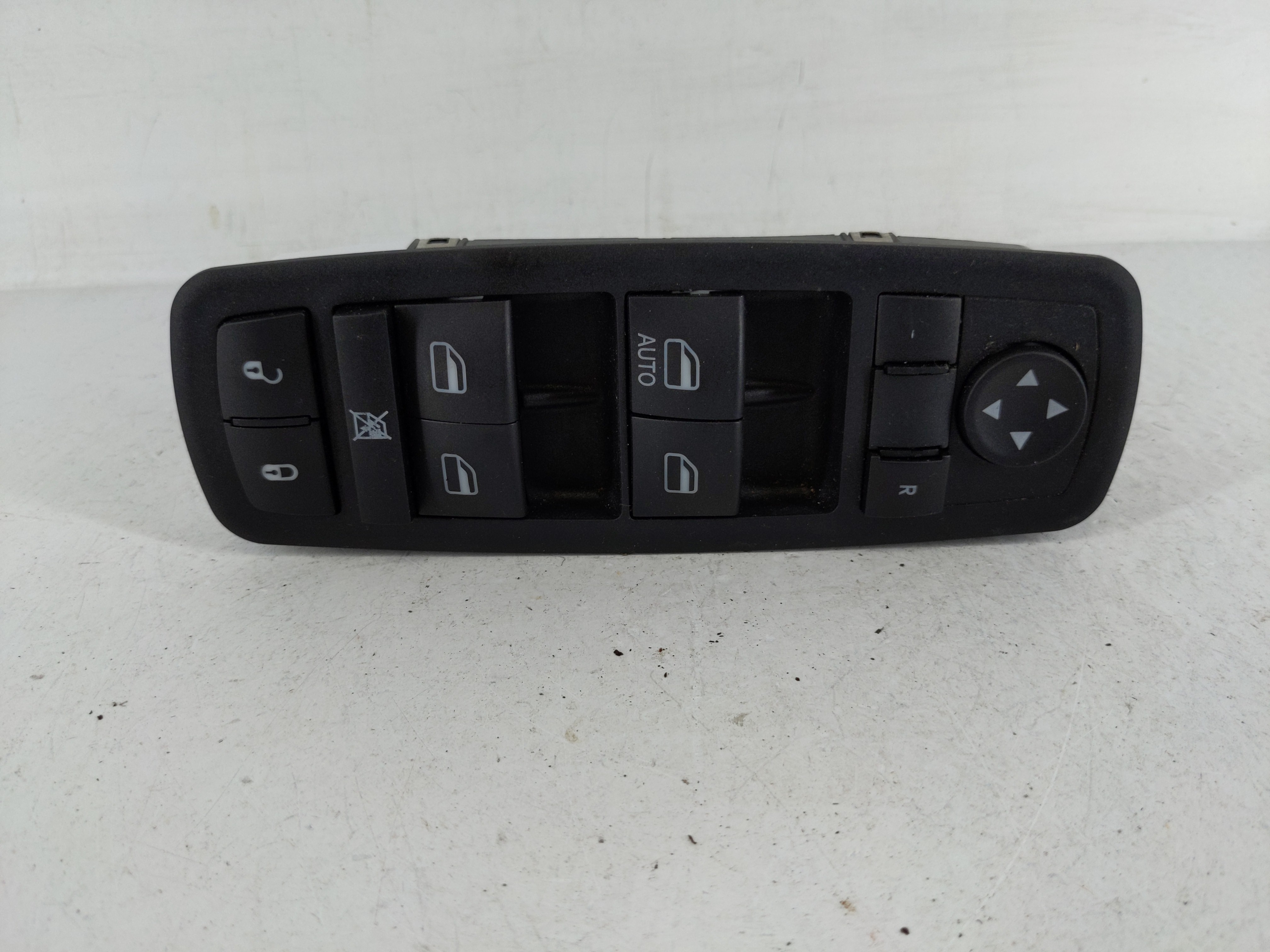 2018-2020 Dodge Journey Driver Left Door Master Power Window Switch 1162508 - Oemusedautoparts1.com