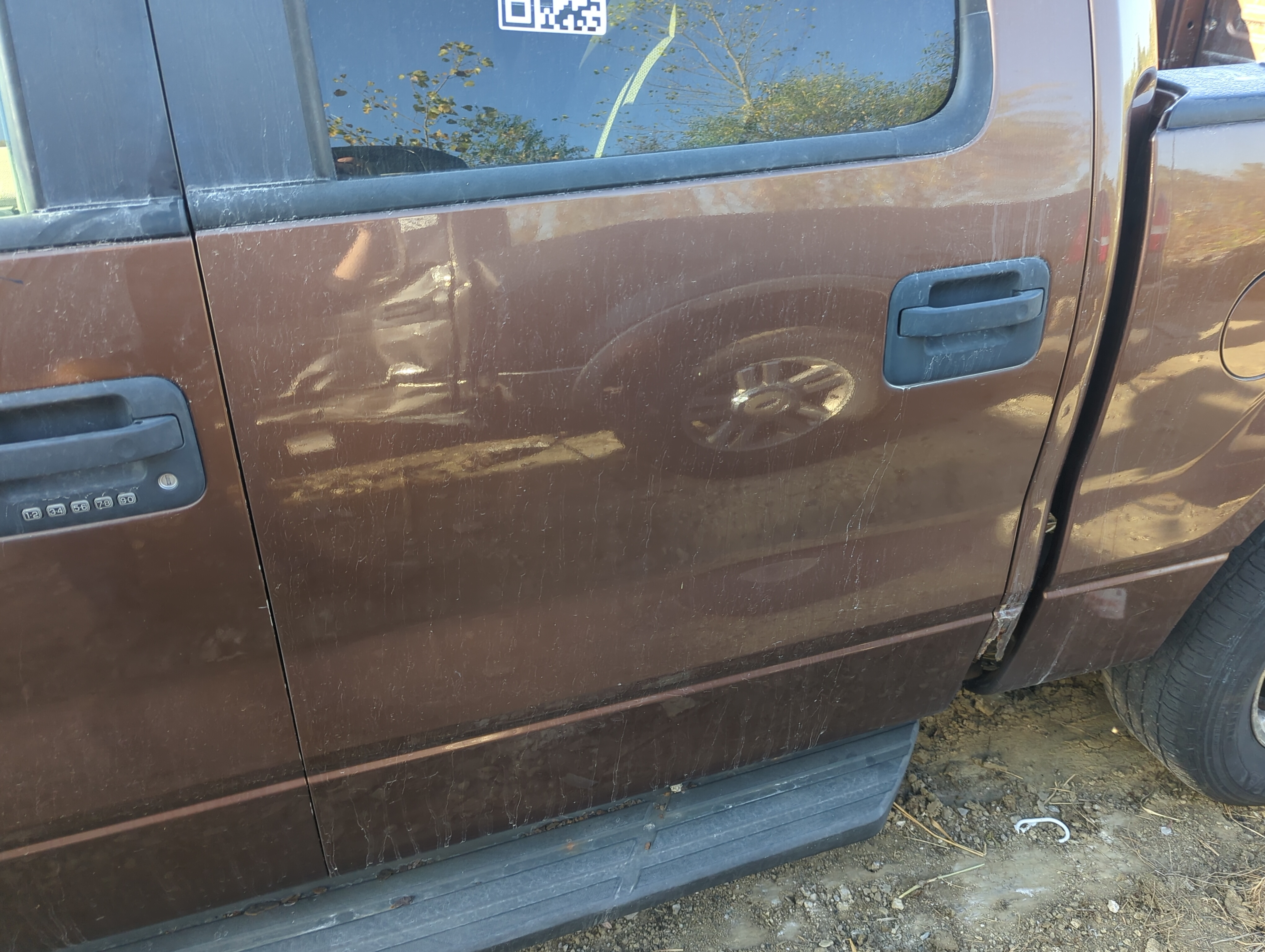 2010-2014 Ford F-150 Driver Rear Door Oem 1164096 - Oemusedautoparts1.com