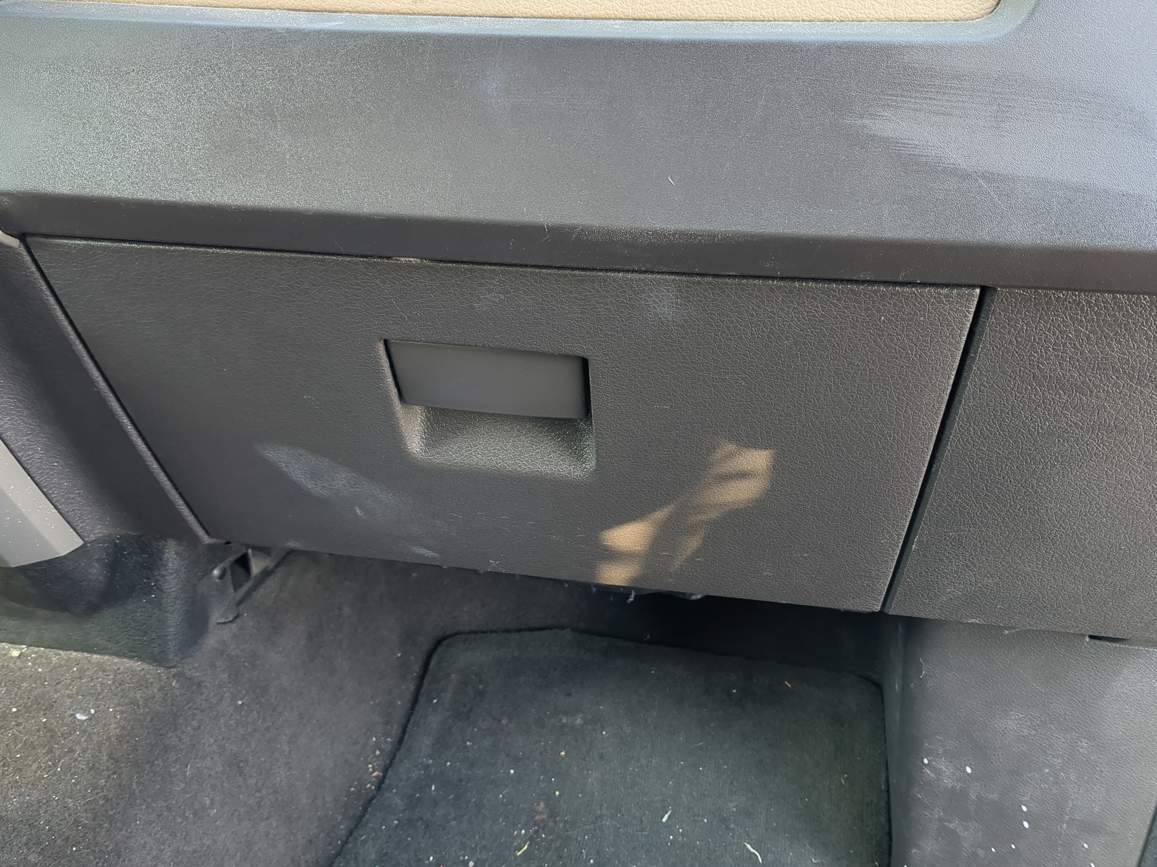 2011 Ford F-150 Passenger Glove Box Door Storage Compartment 1164147 - Oemusedautoparts1.com