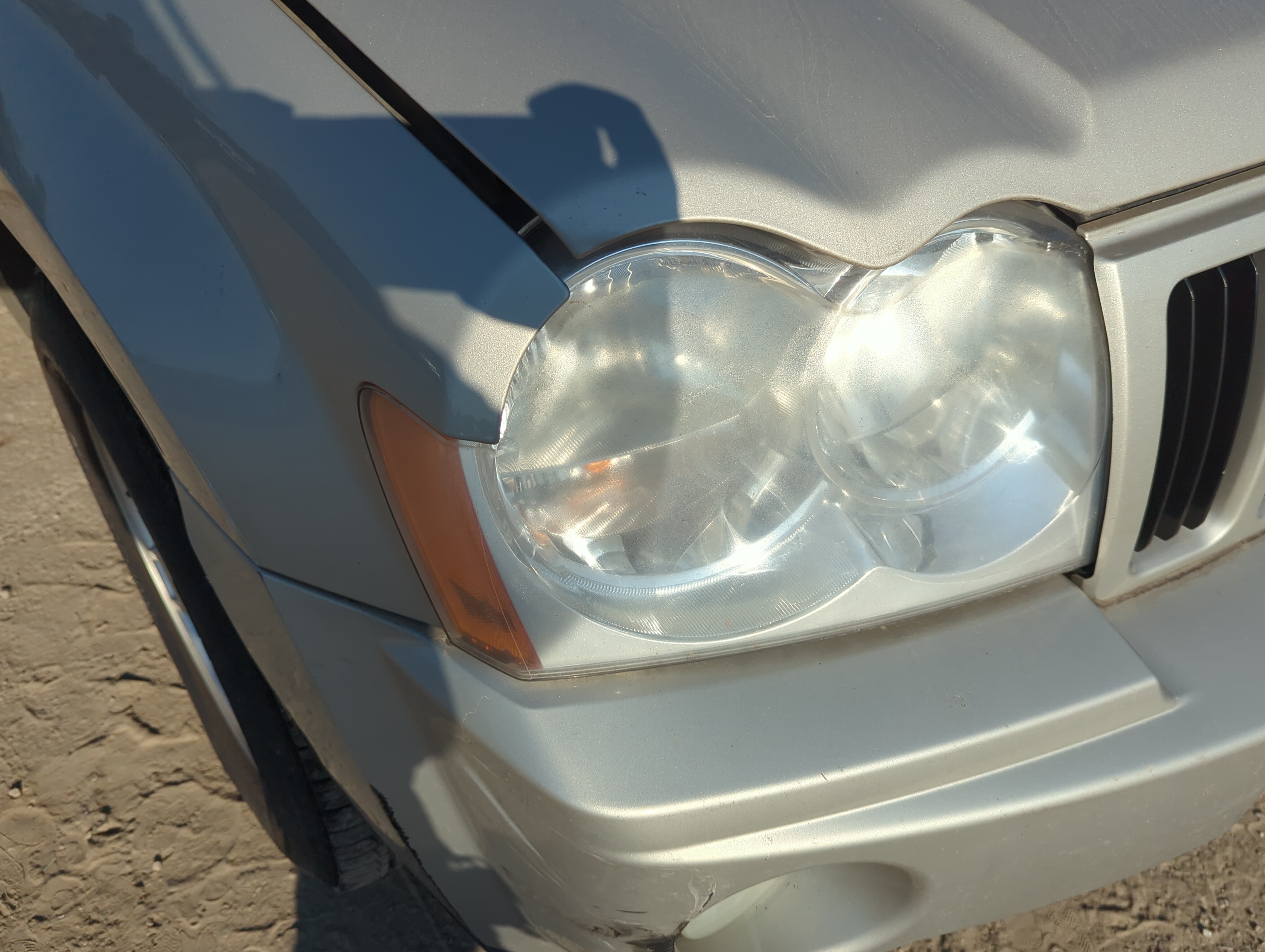 Picture of 2005 Jeep Grand Cherokee Passenger Right Oem Head Light Headlight Lamp 1164165