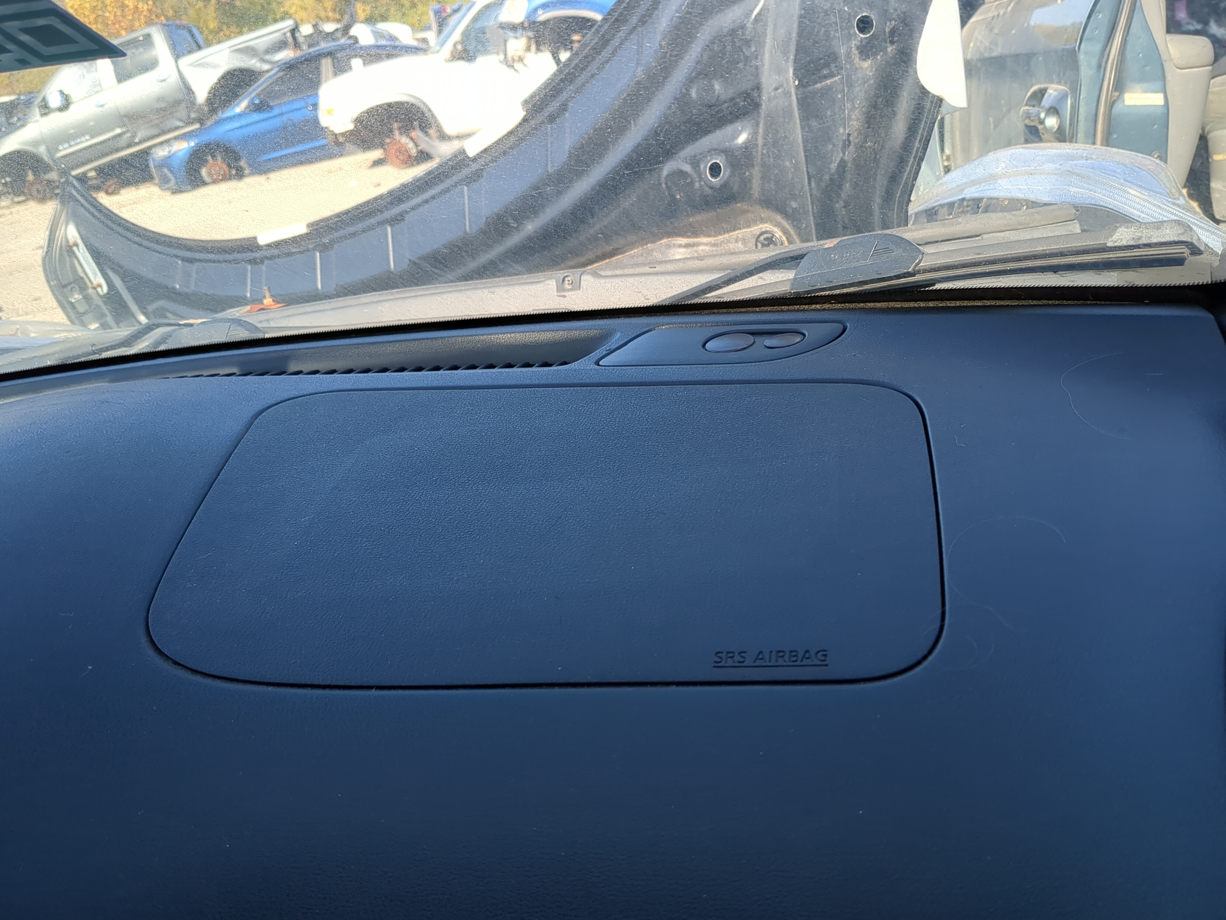 Picture of 2011-2017 Nissan Juke Air Bag Passenger Right Dashboard Oem 1164353