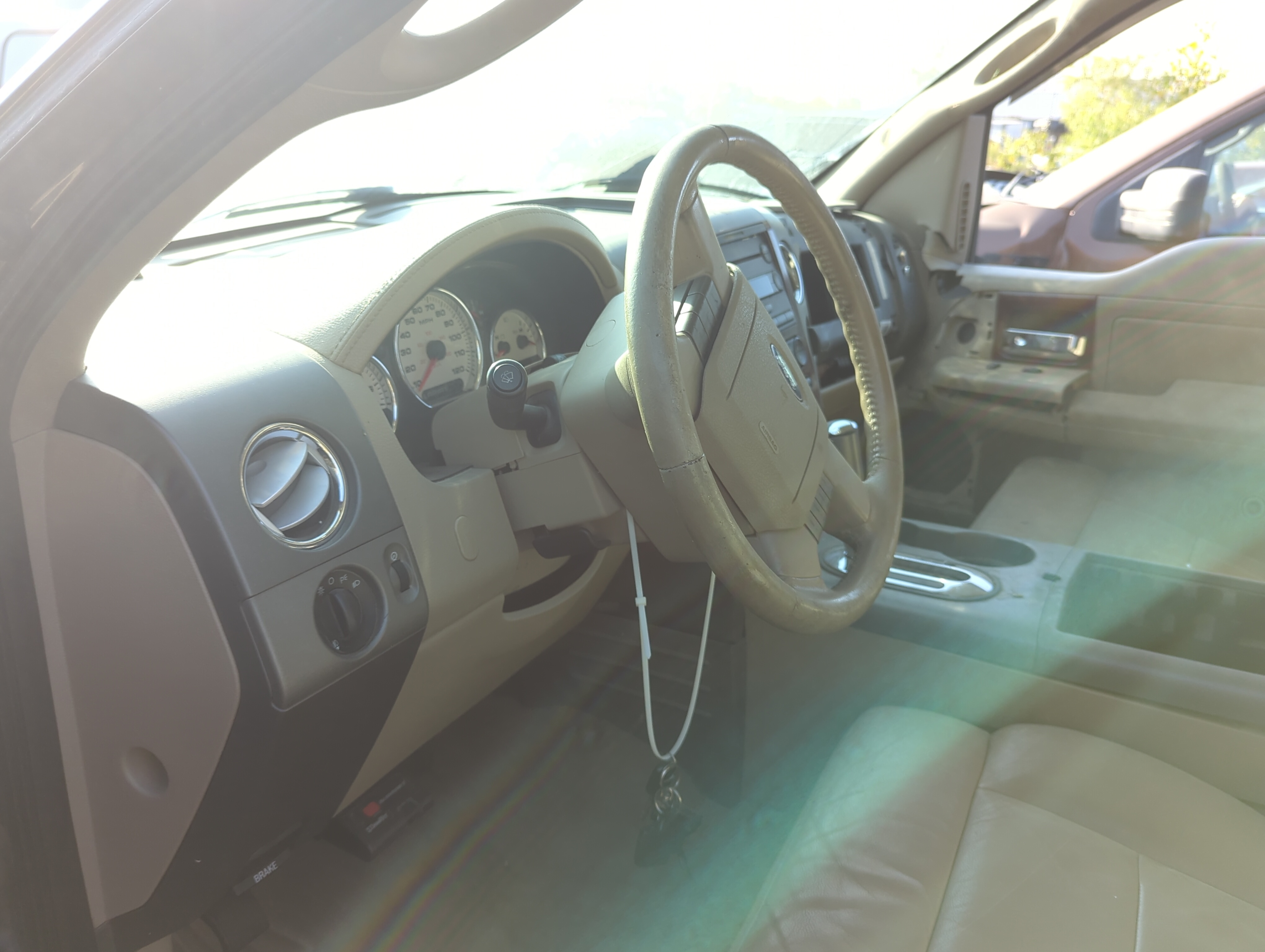 2004-2008 Ford F-150 Air Bag Driver Left Steering Wheel Mounted 1164624 - Oemusedautoparts1.com