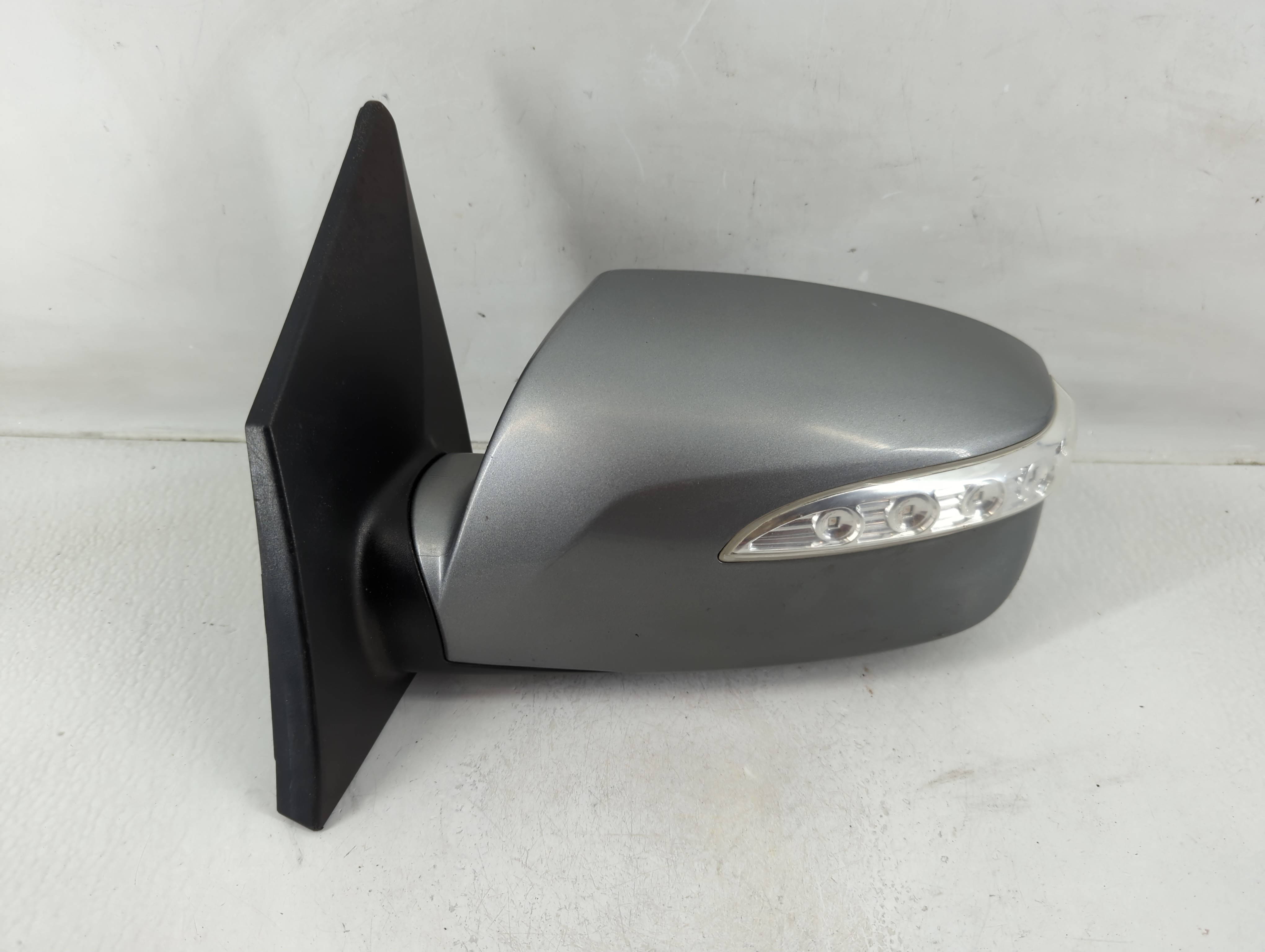Picture of 2010-2016 Hyundai Tucson Driver Left Side View Power Door Mirror Gray 1164732