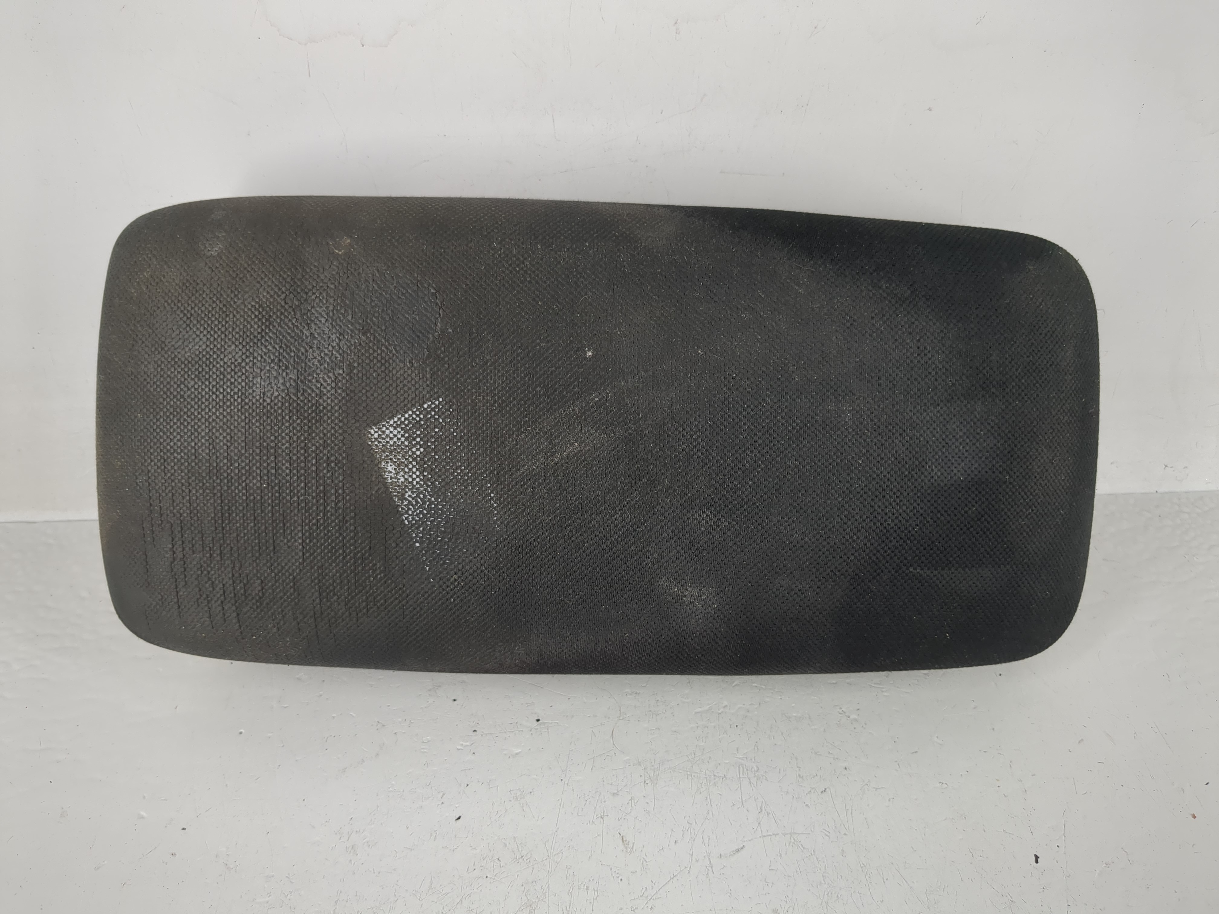 2012-2015 Scion Xb Center Console Armrest Cover Lid Black 1164749 - Oemusedautoparts1.com