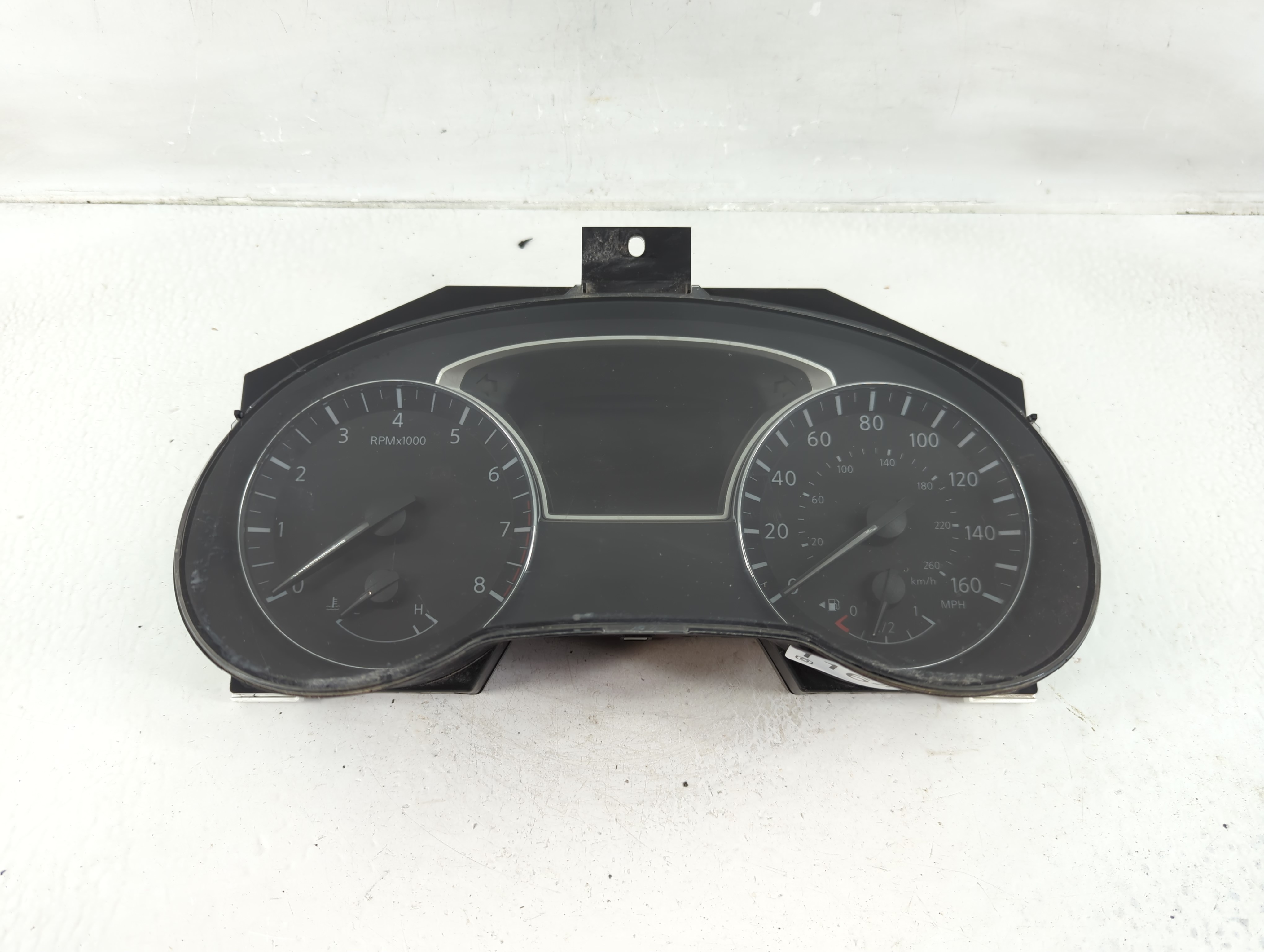 2017-2017 Nissan Altima Speedometer Instrument Cluster Gauges 1164755 - Oemusedautoparts1.com