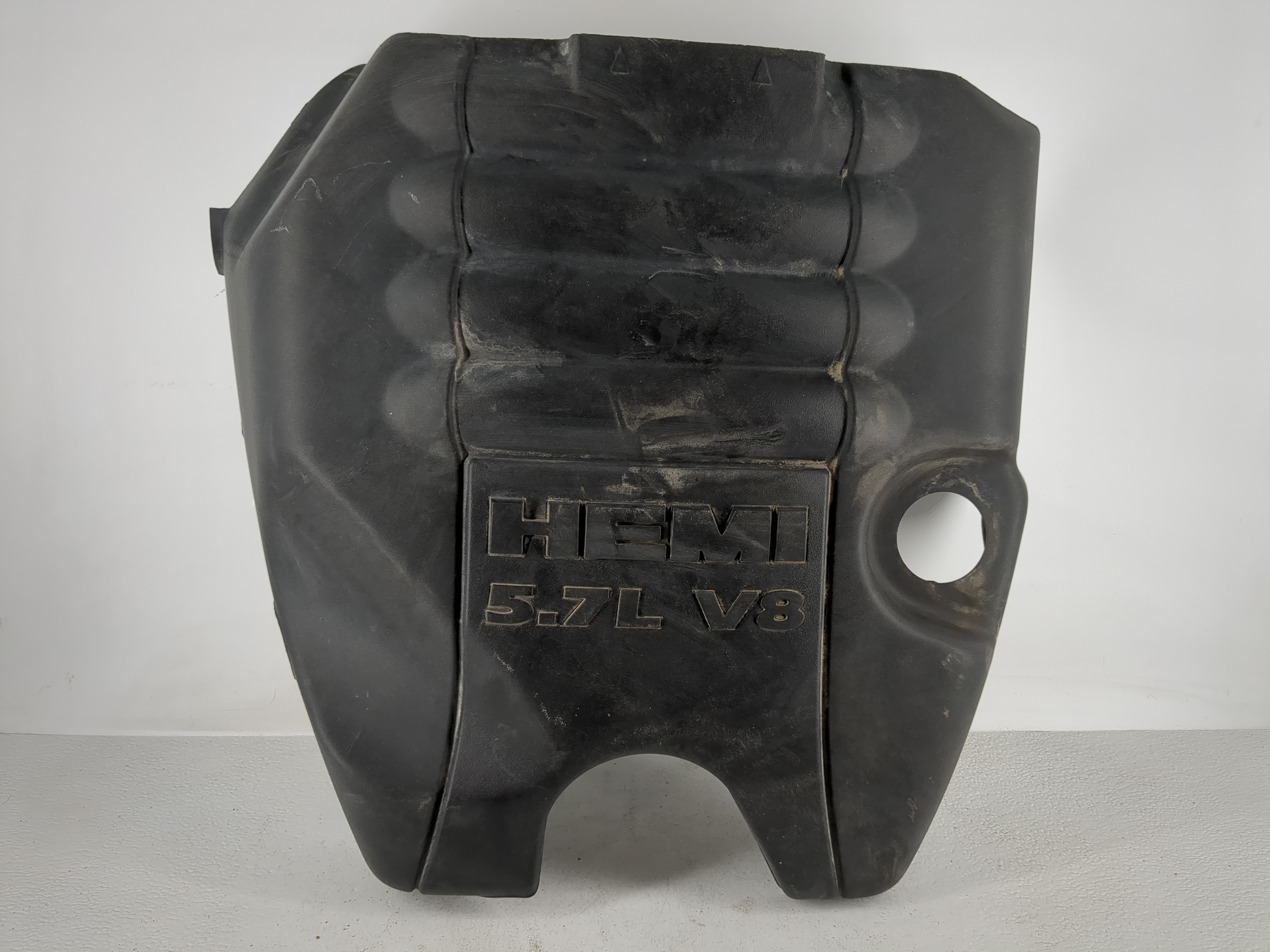 2009 Dodge Ram 1500 Engine Cover 1164773 - Oemusedautoparts1.com