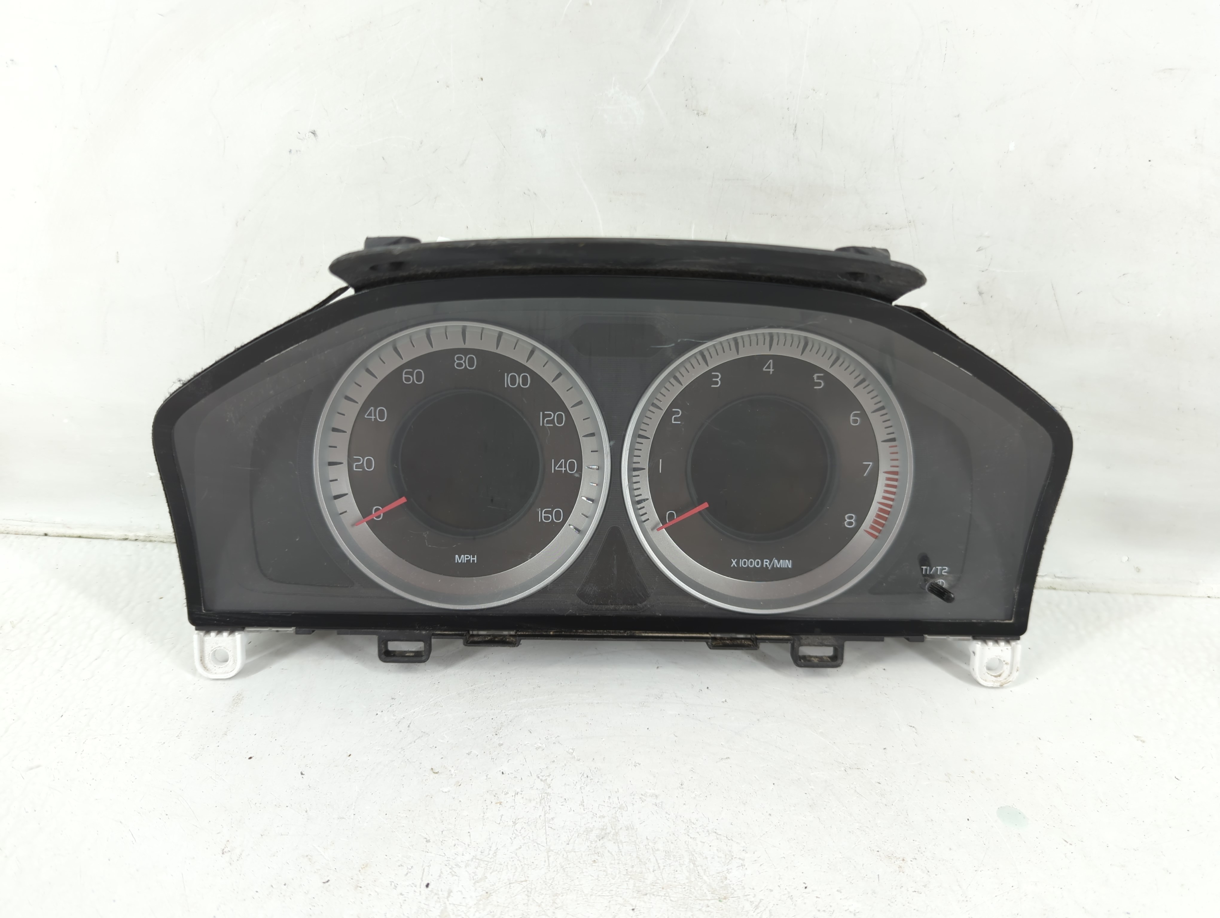 2013-2013 Volvo V60 Speedometer Instrument Cluster Gauges 31343326aa 1164797 - Oemusedautoparts1.com