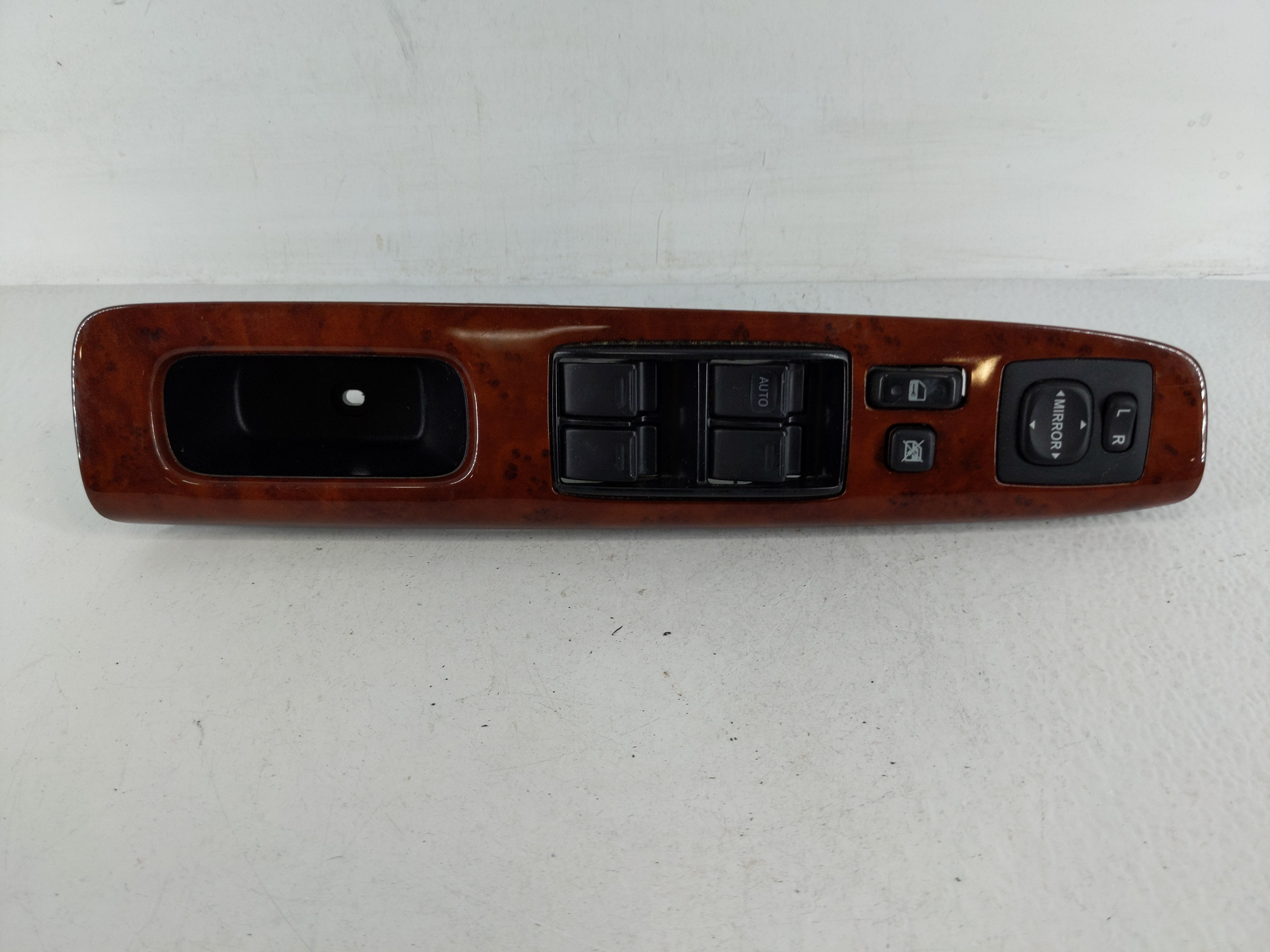 2002-2005 Toyota Camry Driver Left Door Master Power Window Switch 1164808 - Oemusedautoparts1.com