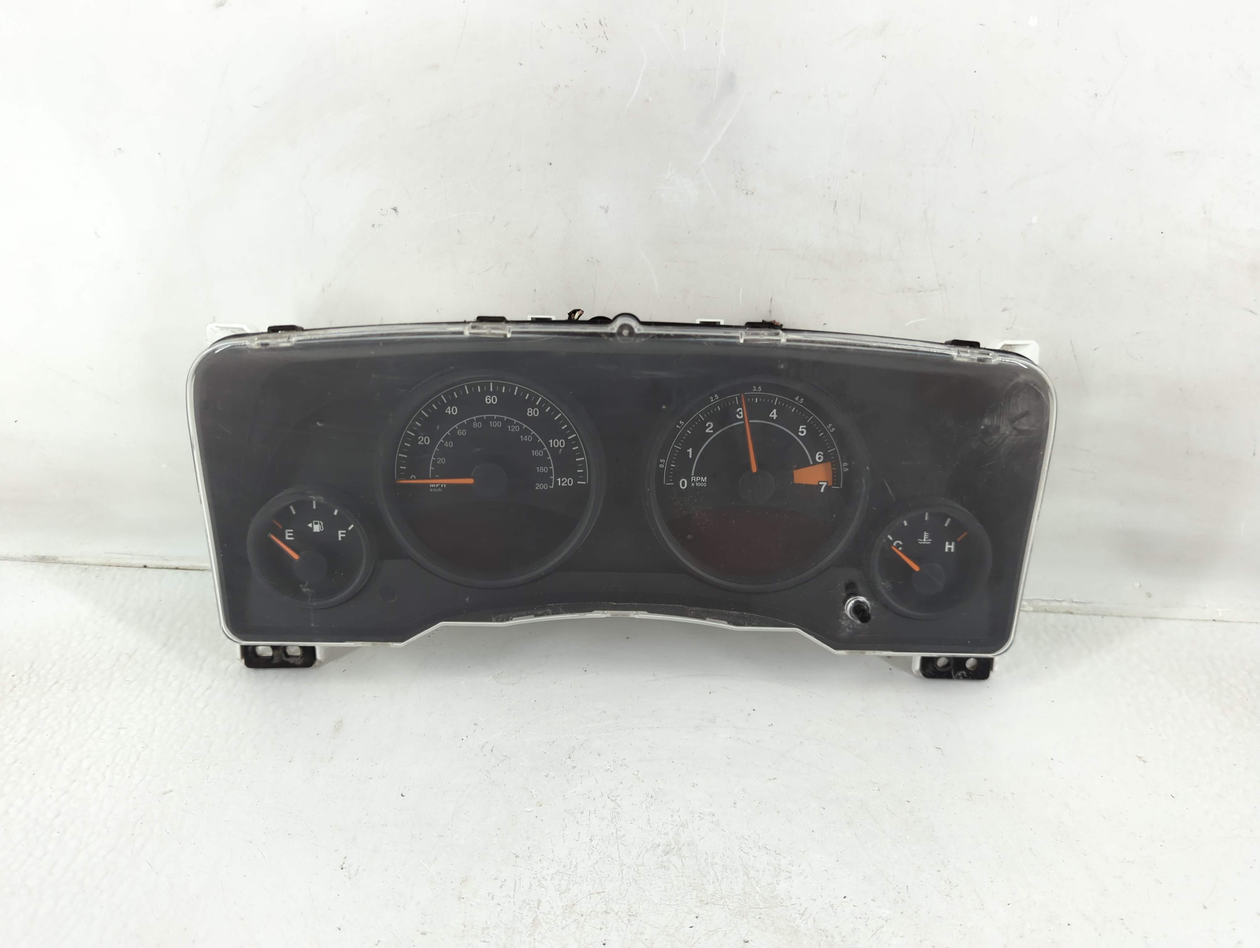 2015-2017 Jeep Compass Speedometer Instrument Cluster Gauges 68233464ac 1164842 - Oemusedautoparts1.com