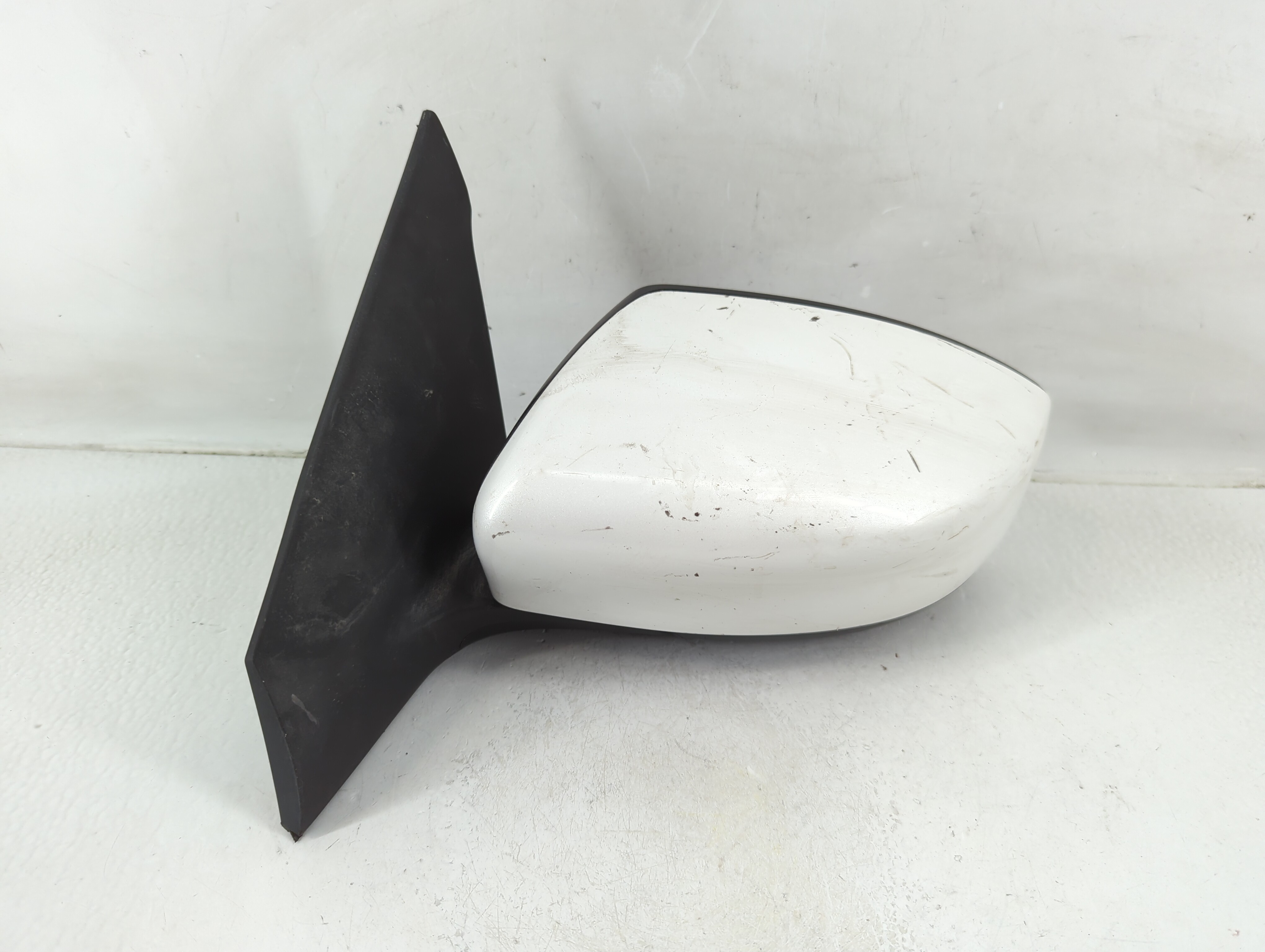 Picture of 2013-2015 Nissan Sentra Driver Left Side View Power Door Mirror White 1164862