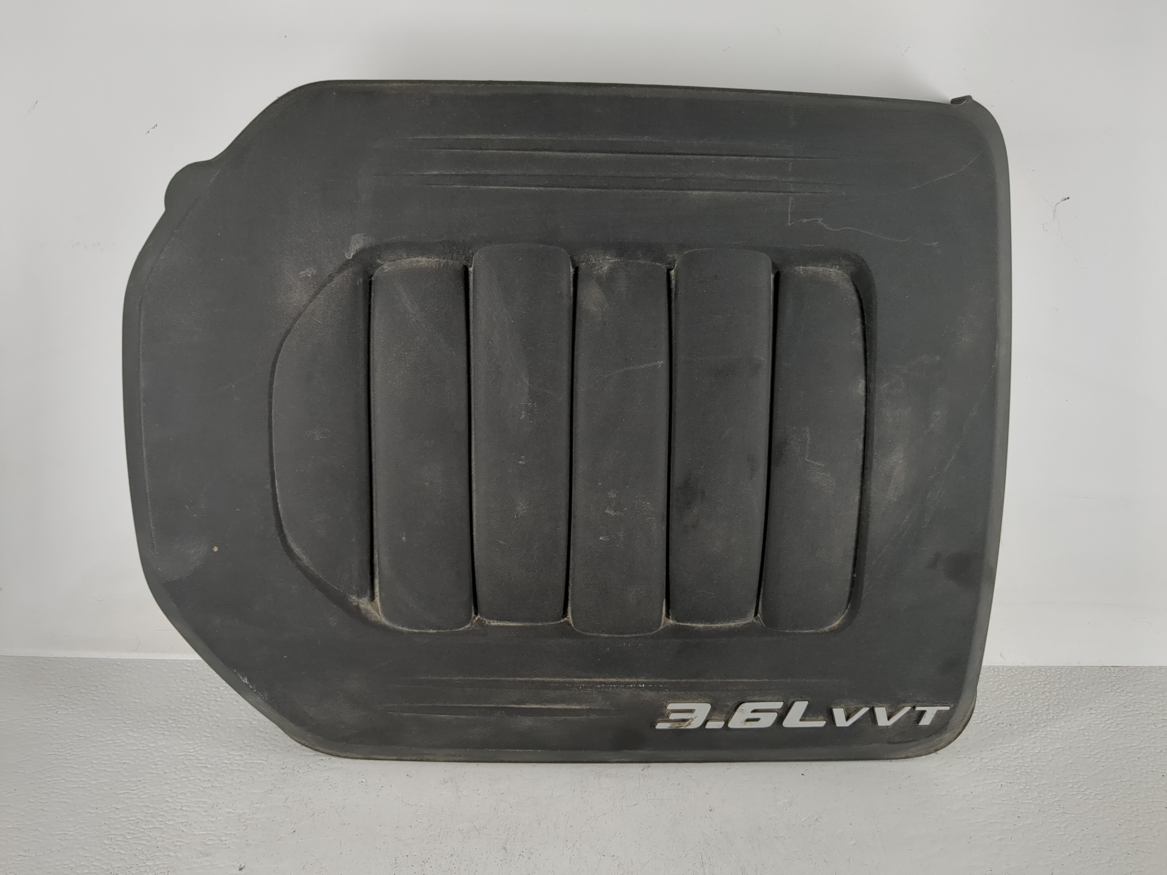 Picture of 2016 Chrysler Town & Country Engine Cover 1164877