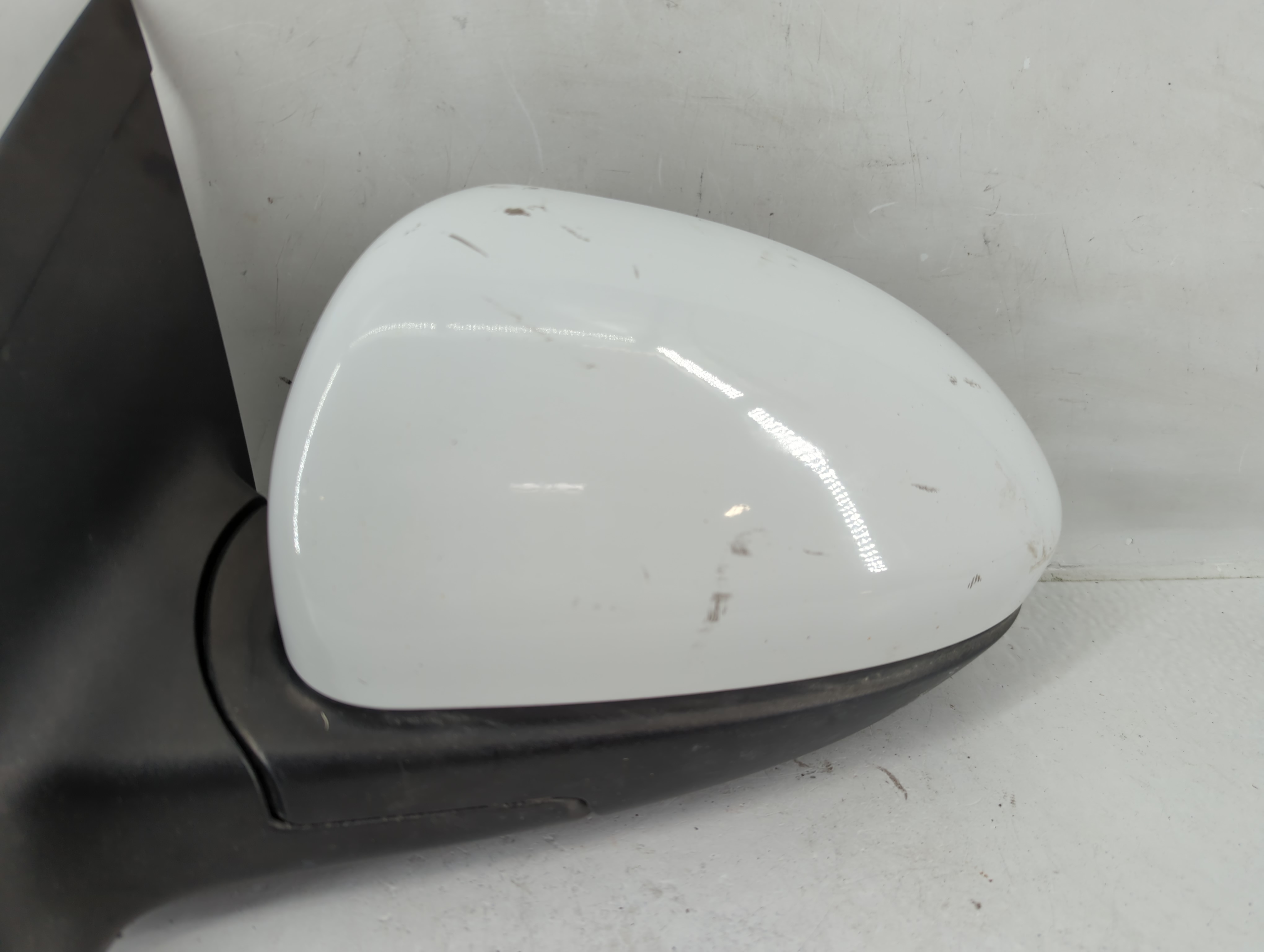 Picture of 2011-2016 Chevrolet Cruze Driver Left Side View Power Door Mirror White 1164894