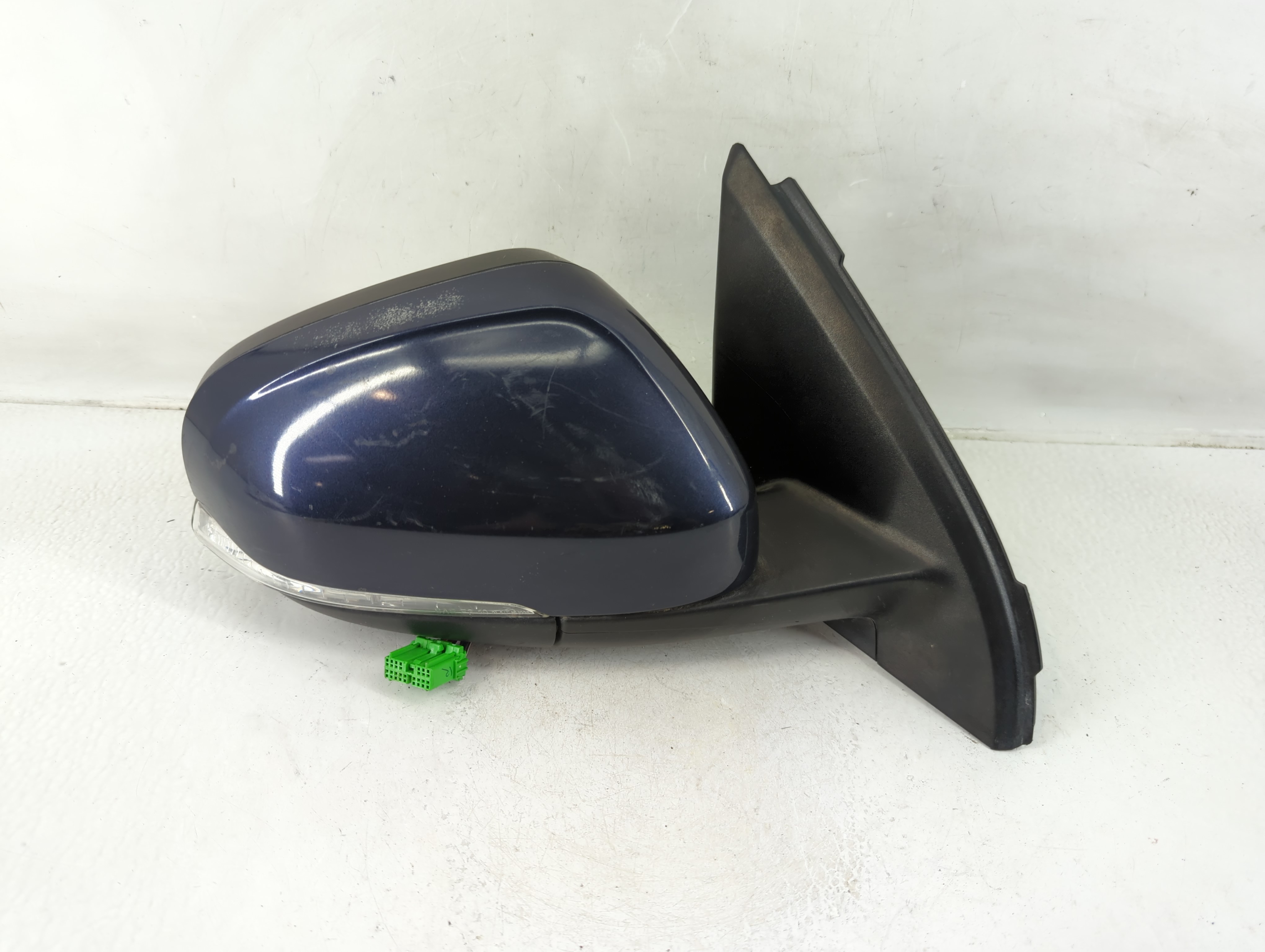 Picture of 2011-2018 Volvo S60 Passenger Right Side View Power Door Mirror Blue 1164899