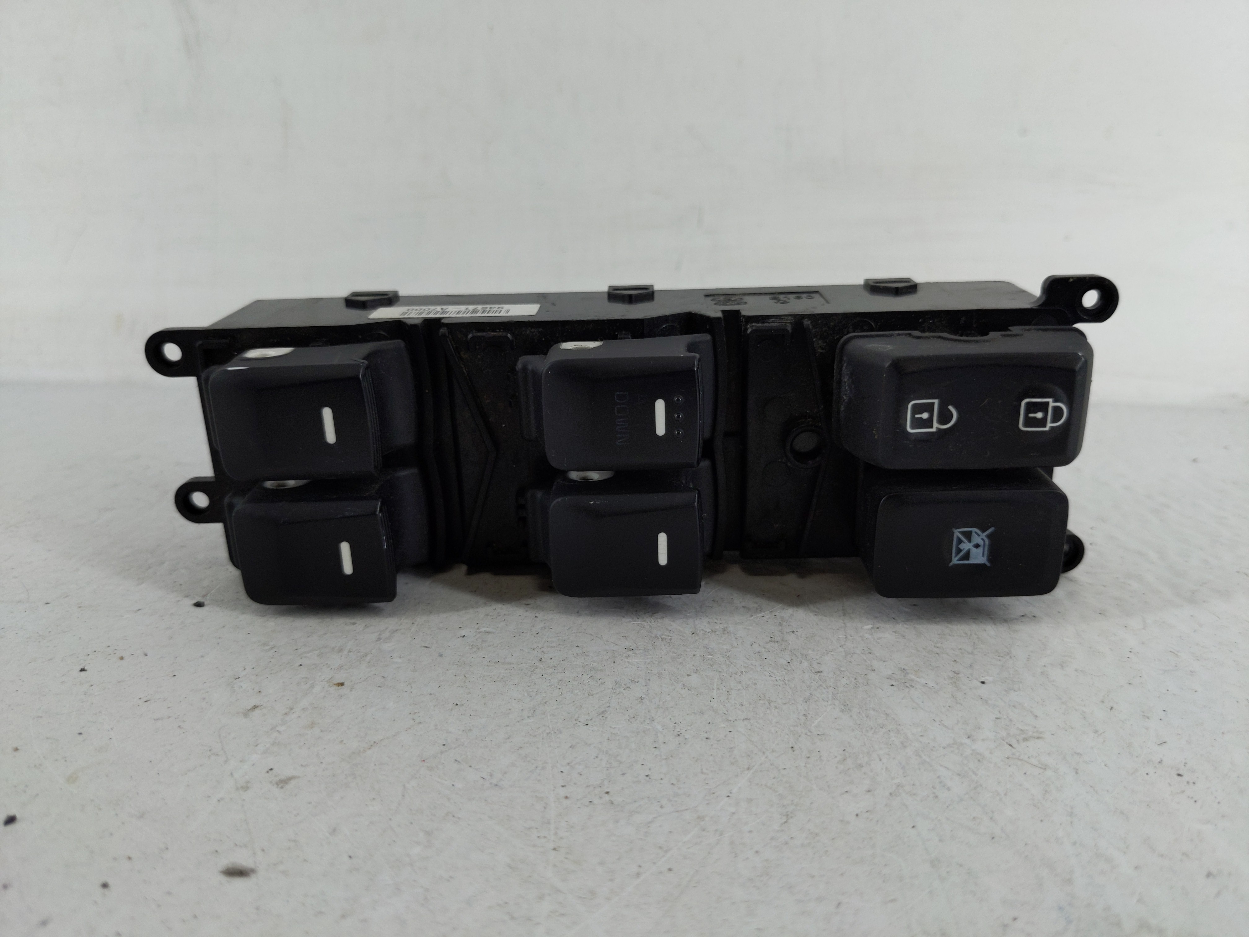 2014-2018 Kia Forte Driver Left Door Master Power Window Switch 1164922 - Oemusedautoparts1.com