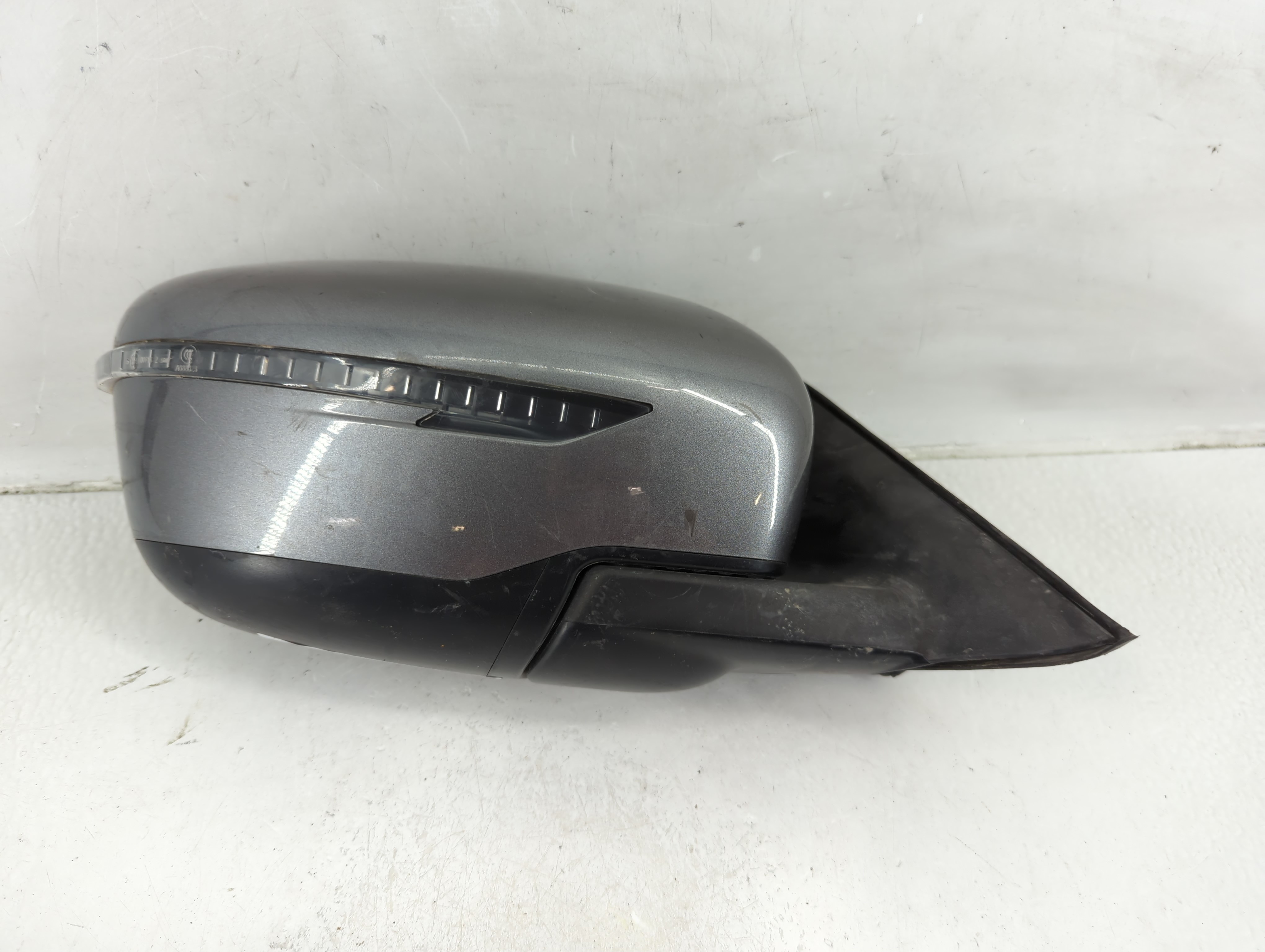 2016-2016 Nissan Rogue Driver Left Side View Power Door Mirror Gray 1164942 - Oemusedautoparts1.com