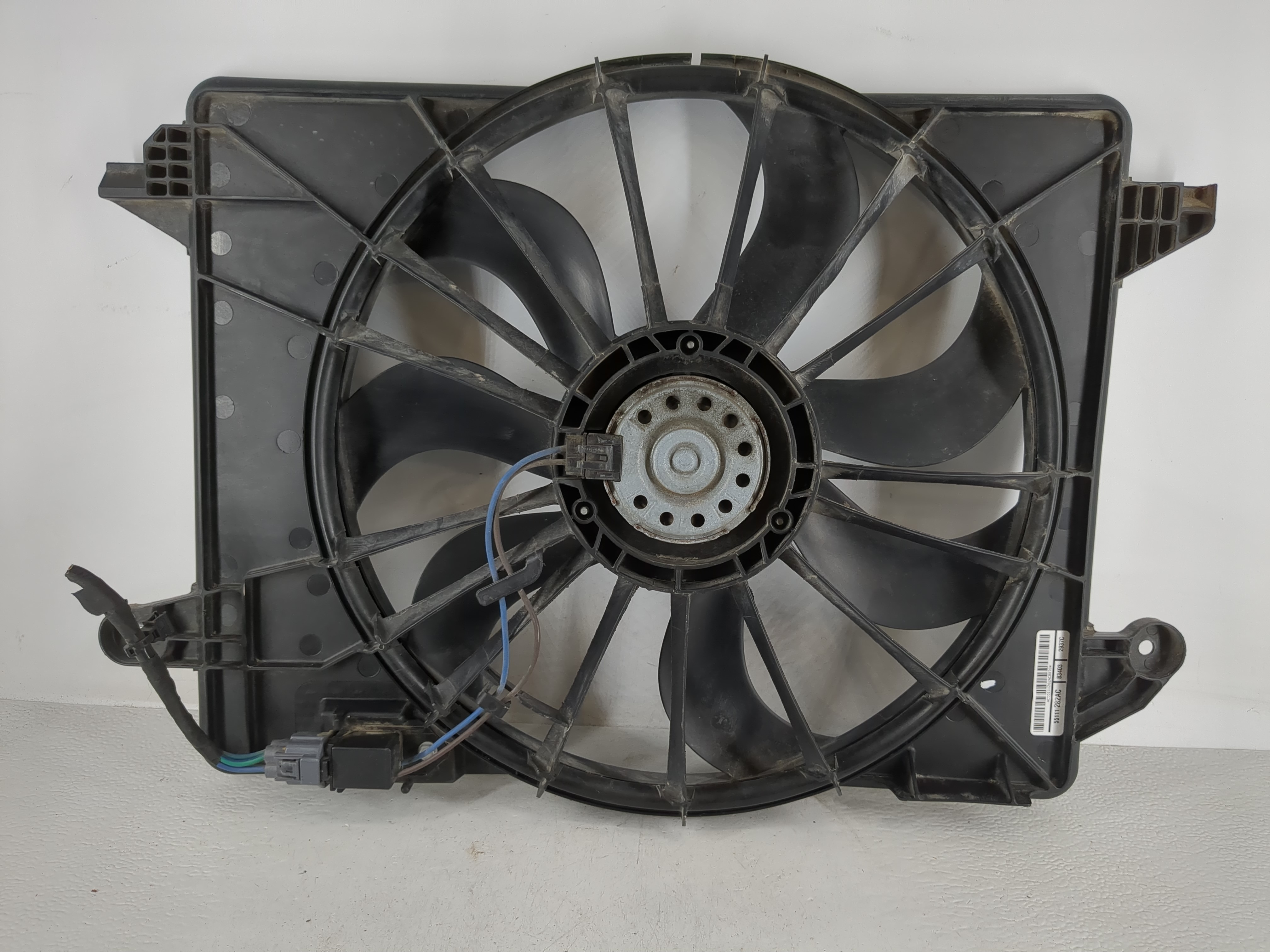 2018 Dodge Charger Electric Radiator Cooling Fan Motor Assembly 1164954 - Oemusedautoparts1.com