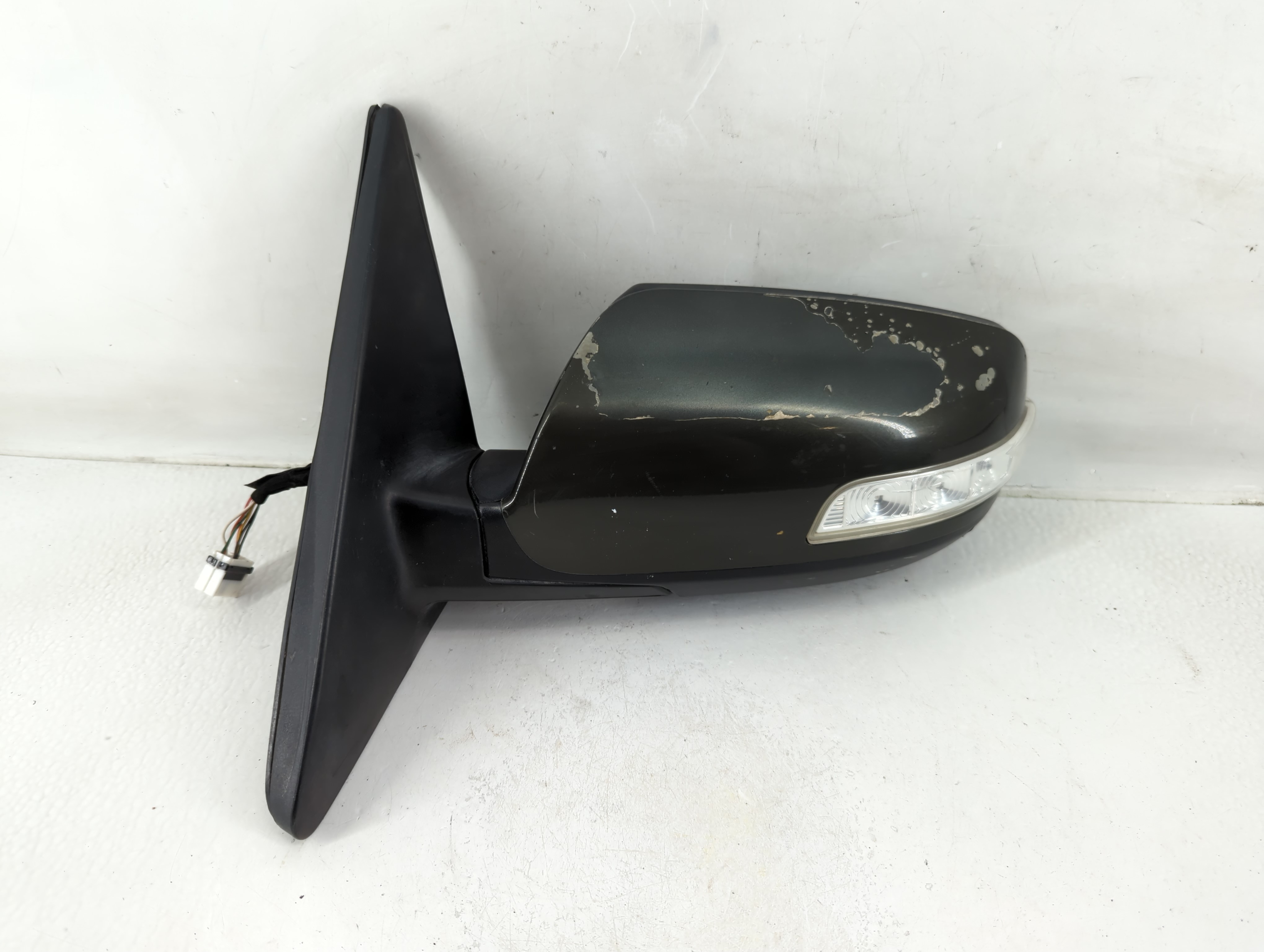 Picture of 2011-2015 Kia Sorento Driver Left Side View Power Door Mirror Dark Gray 1164956