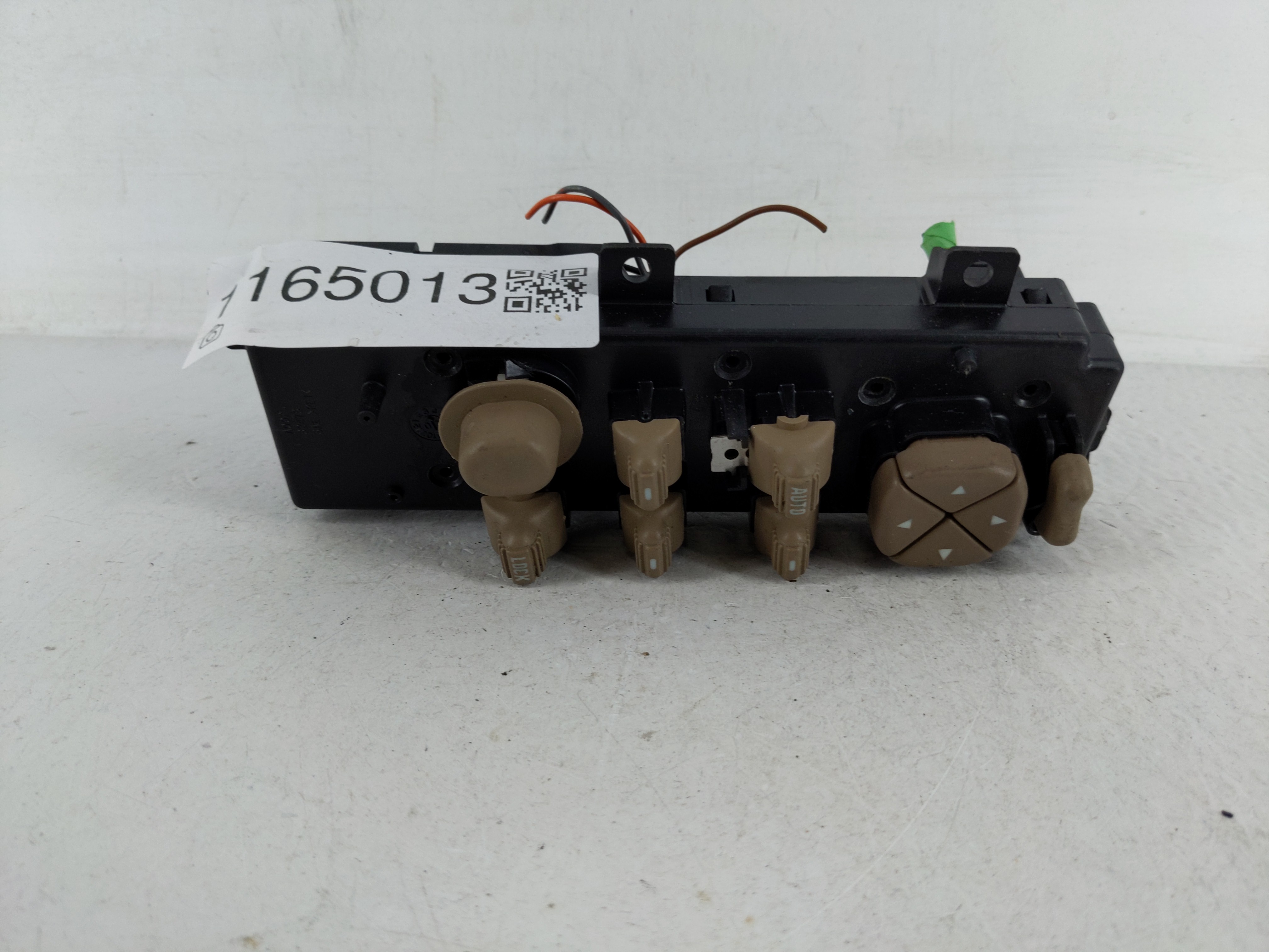 Picture of Dodge Caravan Driver Left Door Master Power Window Switch 30505L 1165013