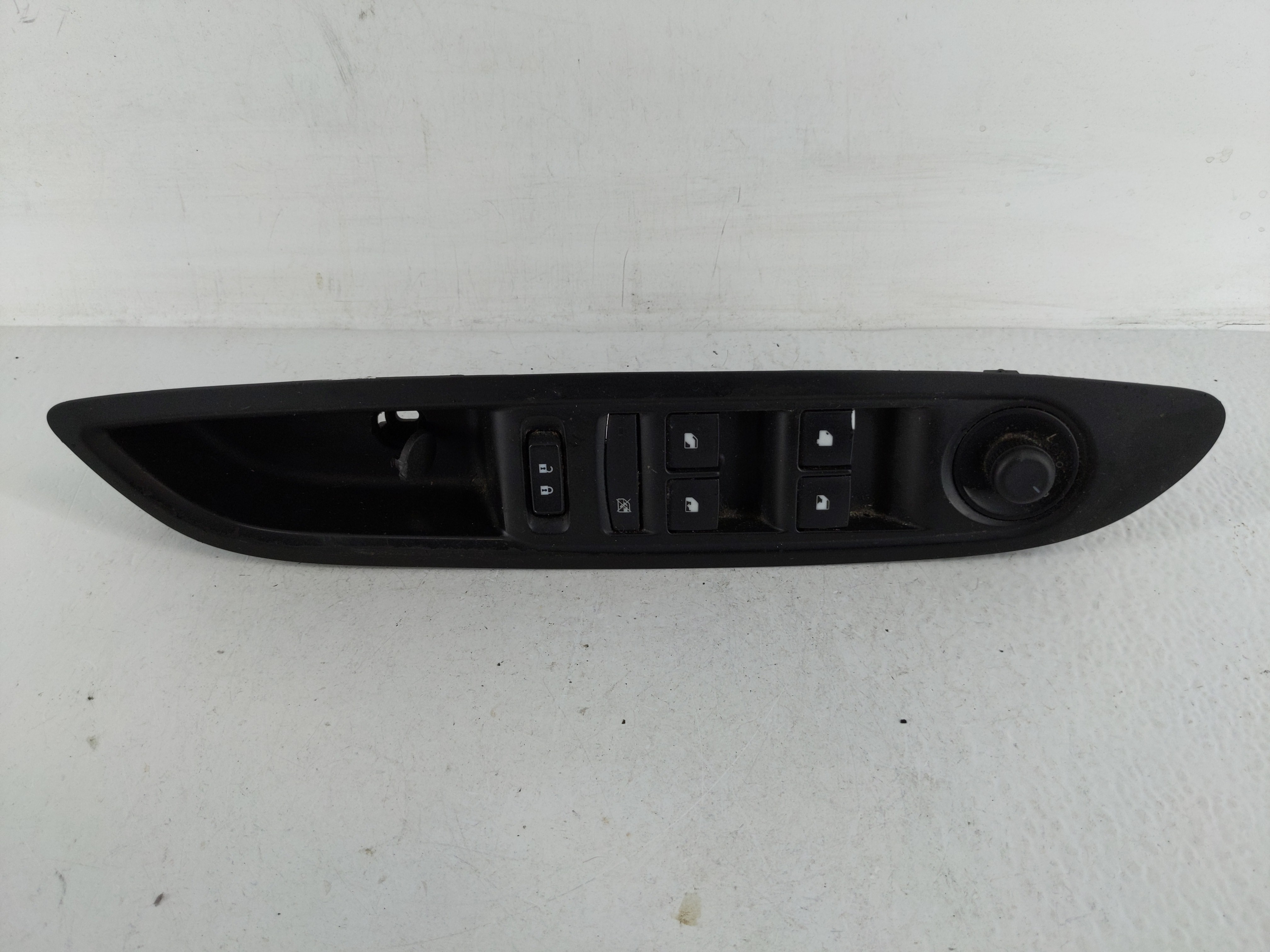 2017-2020 Buick Encore Driver Left Door Master Power Window Switch 1165027 - Oemusedautoparts1.com