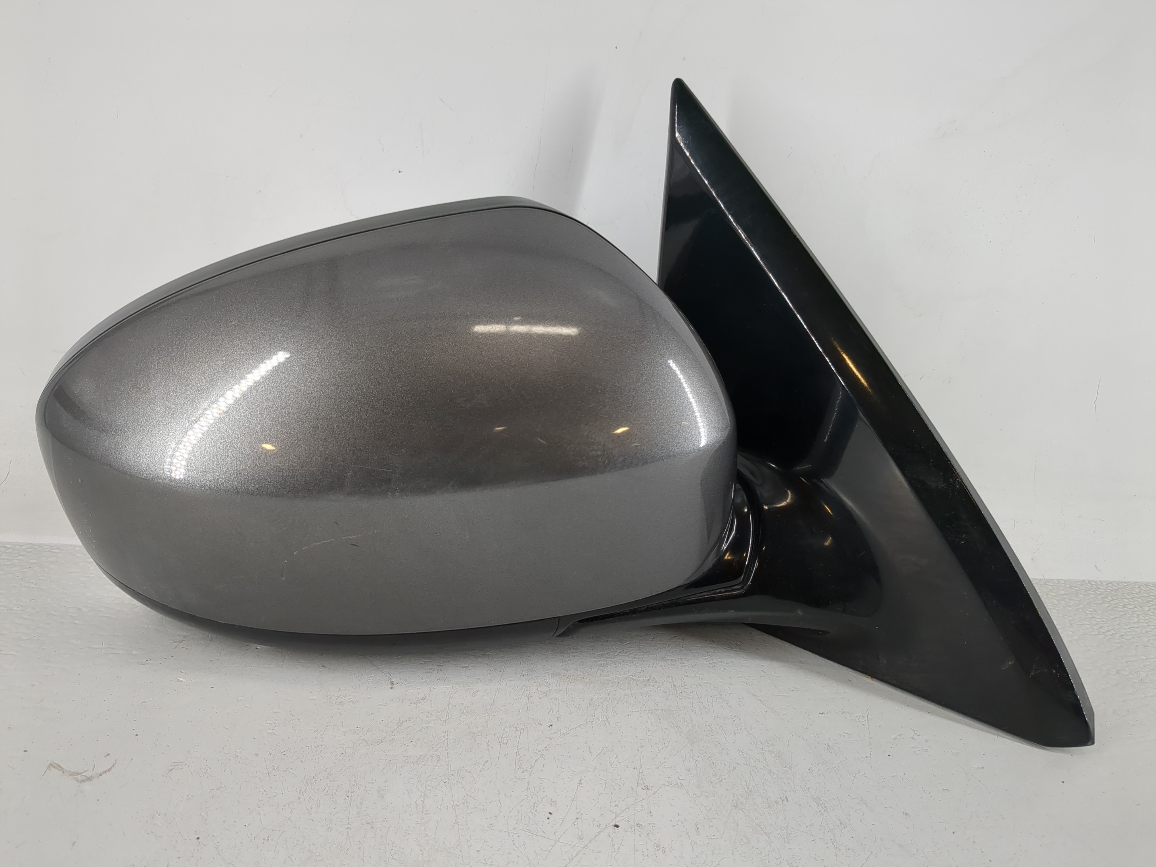 Picture of 2013-2016 Nissan Pathfinder Passenger Right Side View Power Door Mirror 1165041