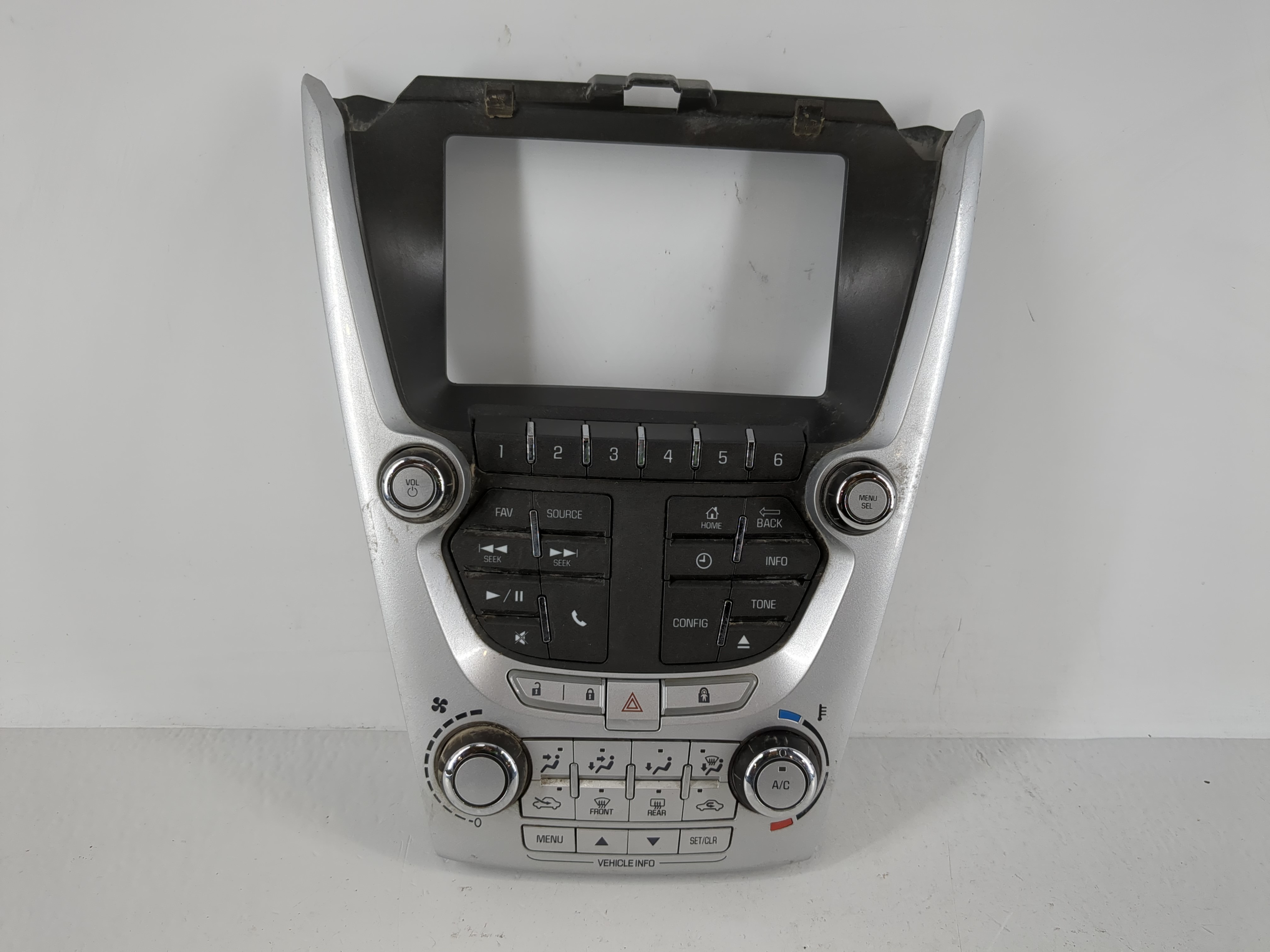 2014-2014 Chevrolet Equinox Am Fm Cd Player Radio Receiver 1165071 - Oemusedautoparts1.com