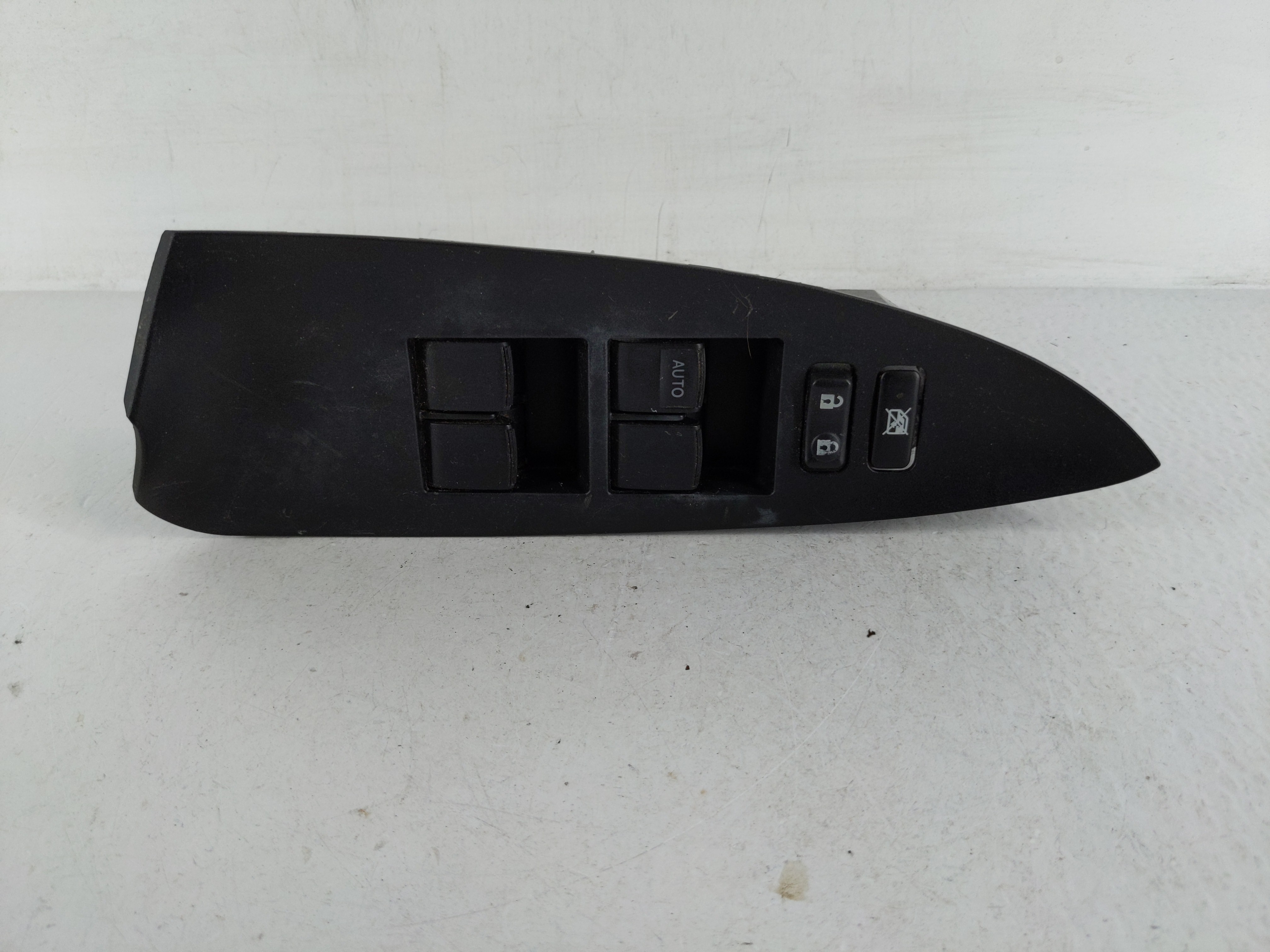 2006-2012 Toyota Rav4 Driver Left Door Master Power Window Switch 1165122 - Oemusedautoparts1.com