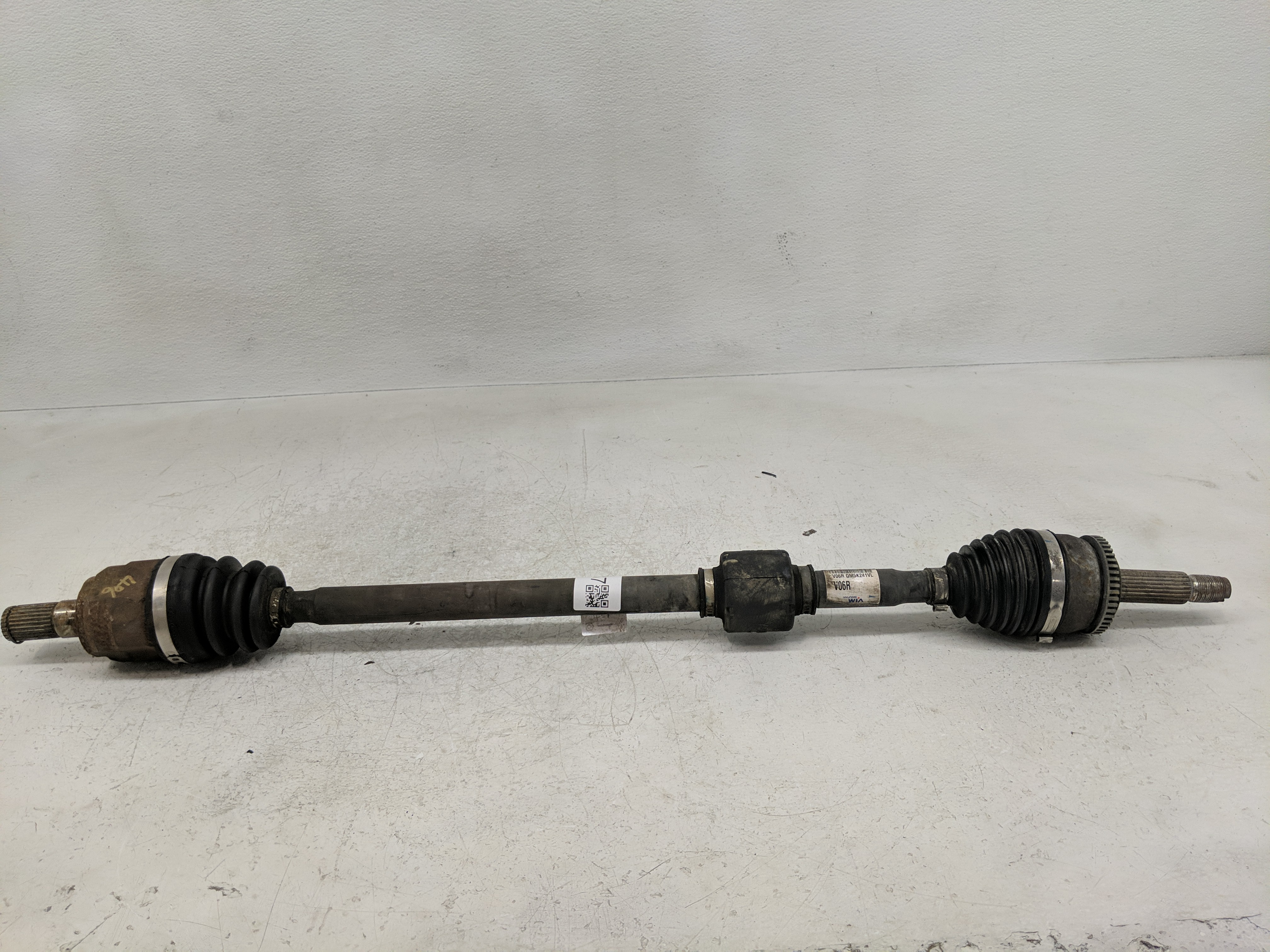 2012-2017 Hyundai Accent Axle Shaft Rear Passenger Cv C/v 1165167 - Oemusedautoparts1.com